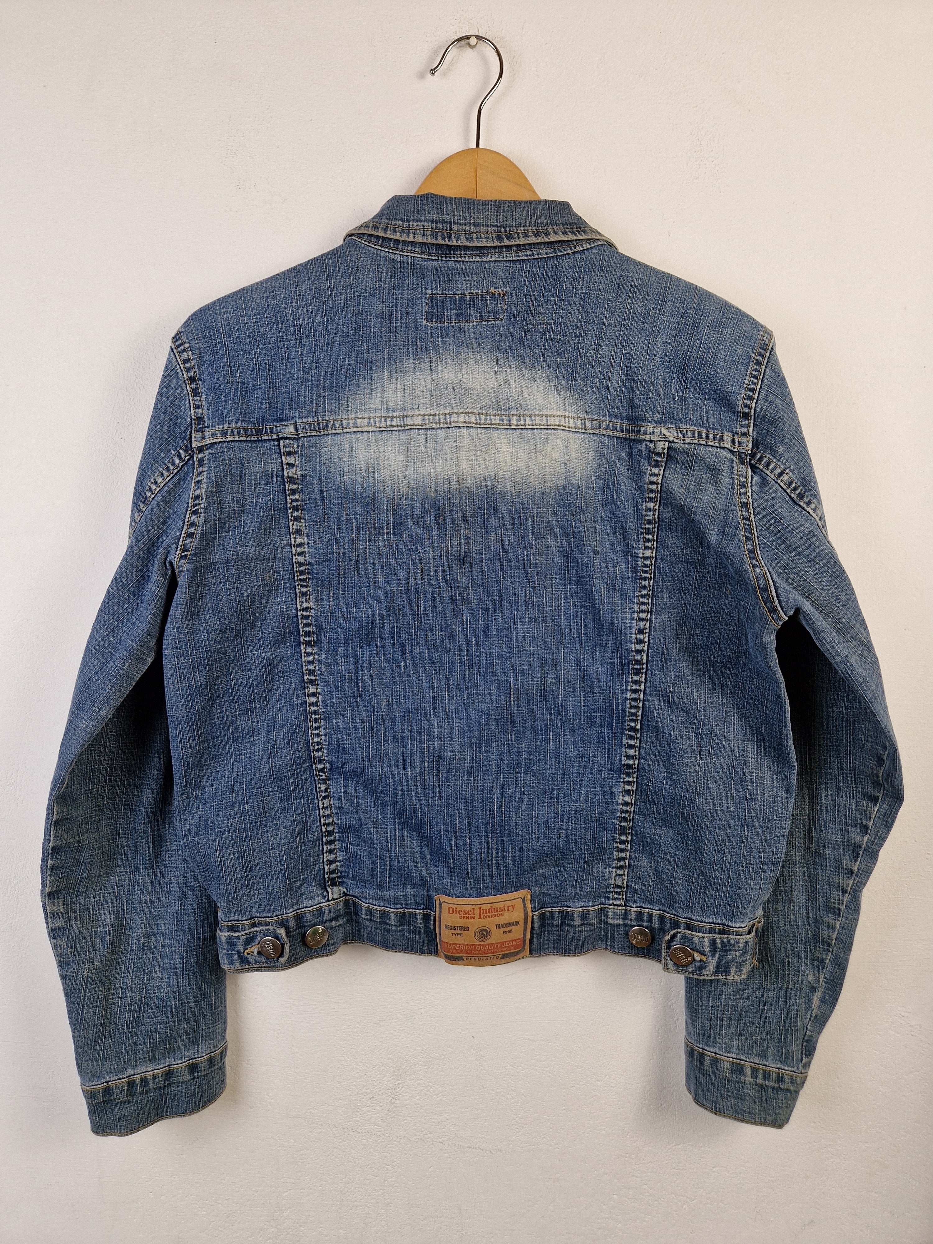 Diesel Jeansjacke Dunkelblau Damengröße XL