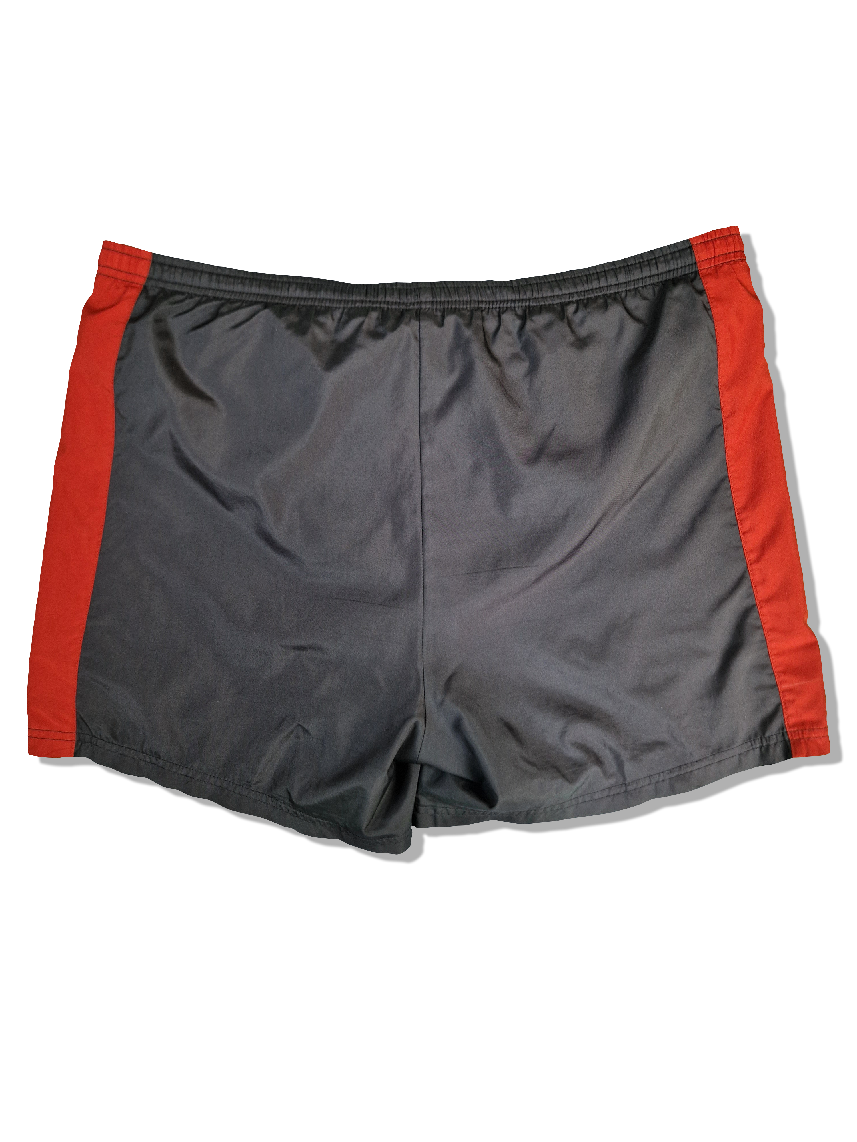 Nike Shorts Basic Rot Grau M