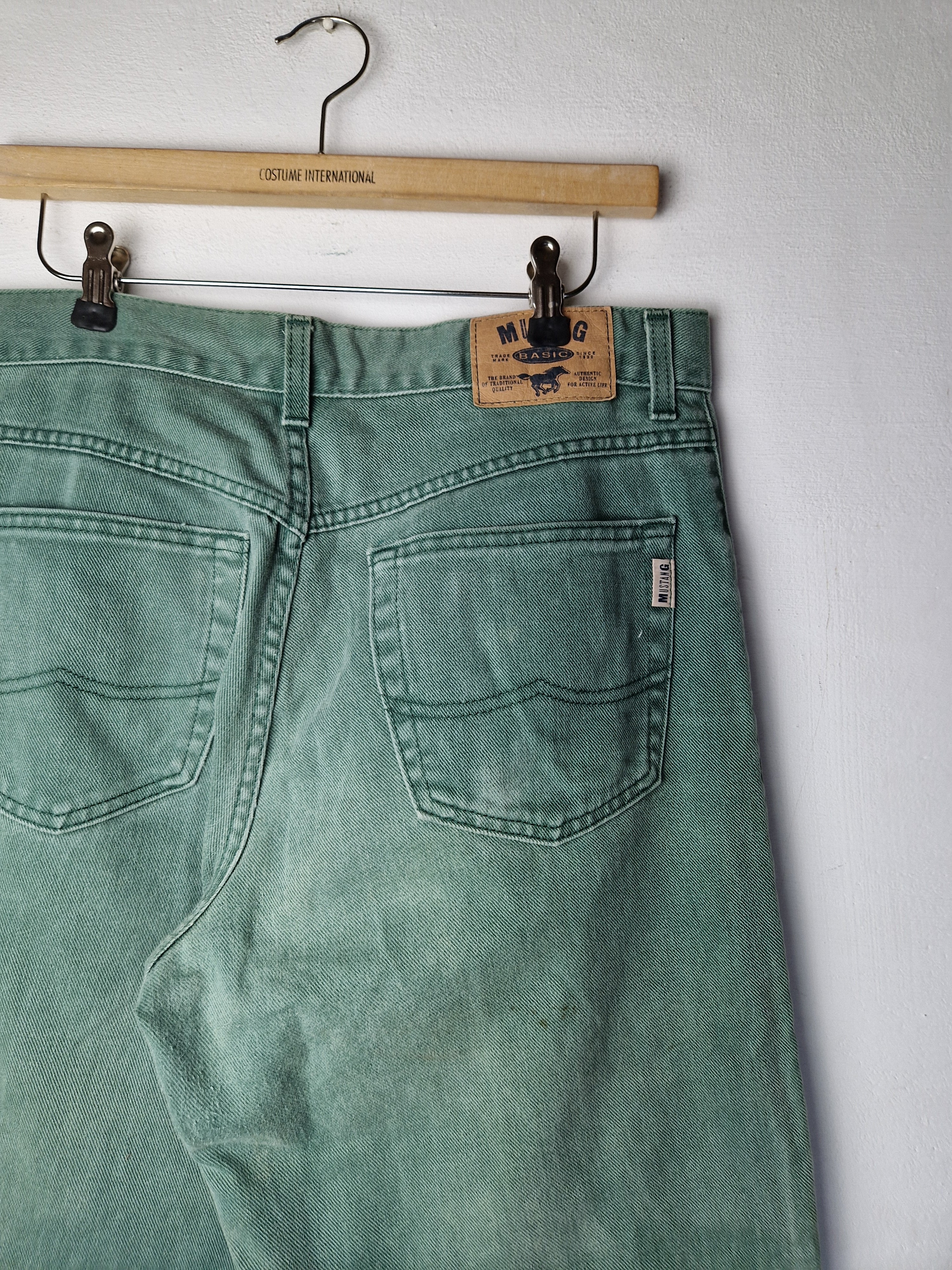 Vintage Mustang Jeans Made In Germany High Waist Grün 33/34