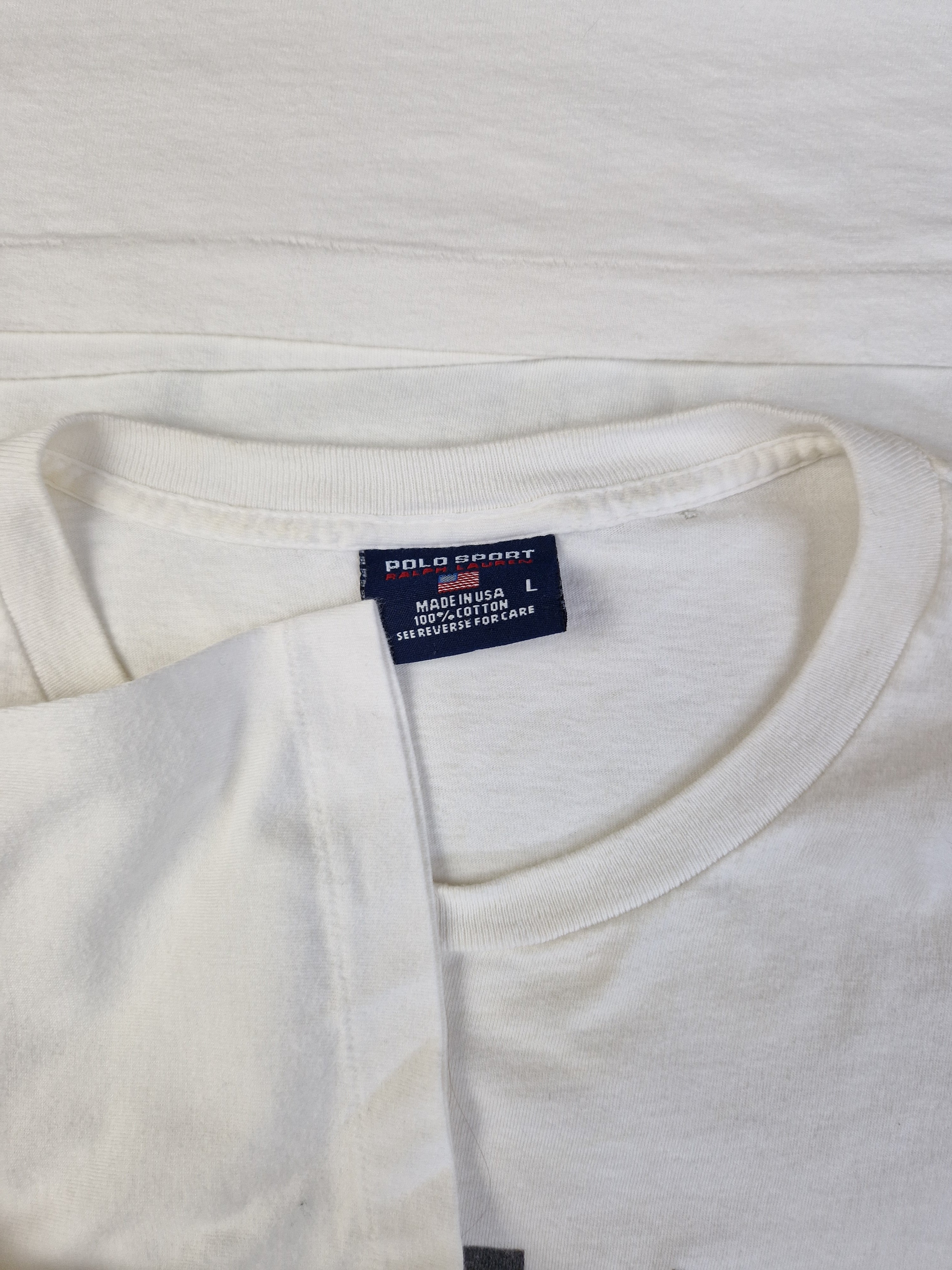 Vintage Polo Sport Shirt By Ralph Lauren USA Flag Made In USA Single Stitched Weiß M - RareRags