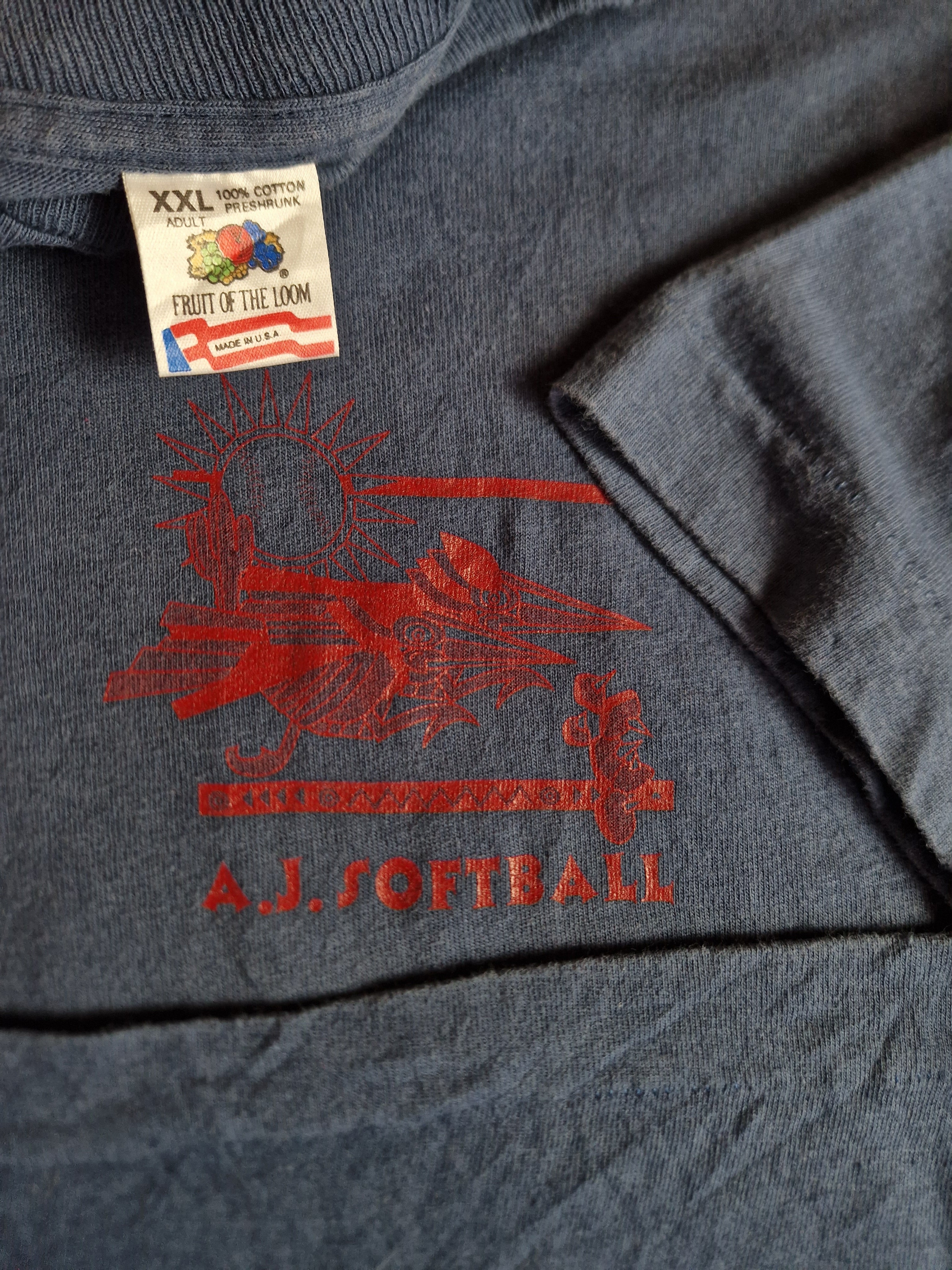 Vintage Fruit Of The Loom Shirt "A.J. Softball, Apache Junction" Single Stitch Made In USA Dunkelblau XXL - RareRags