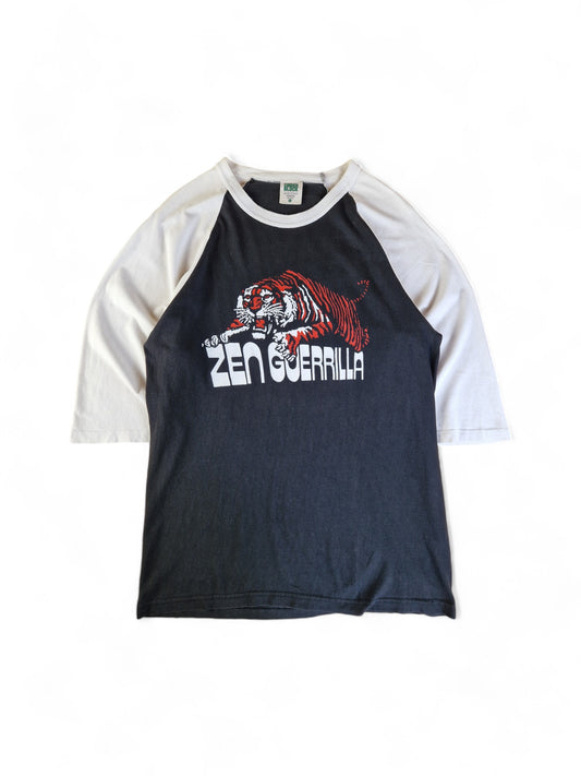 Vintage Cinder Block Shirt 3/4 Raglan Sleeve Zen Guerrilla Tiger Power Made In USA Schwarz Weiß L