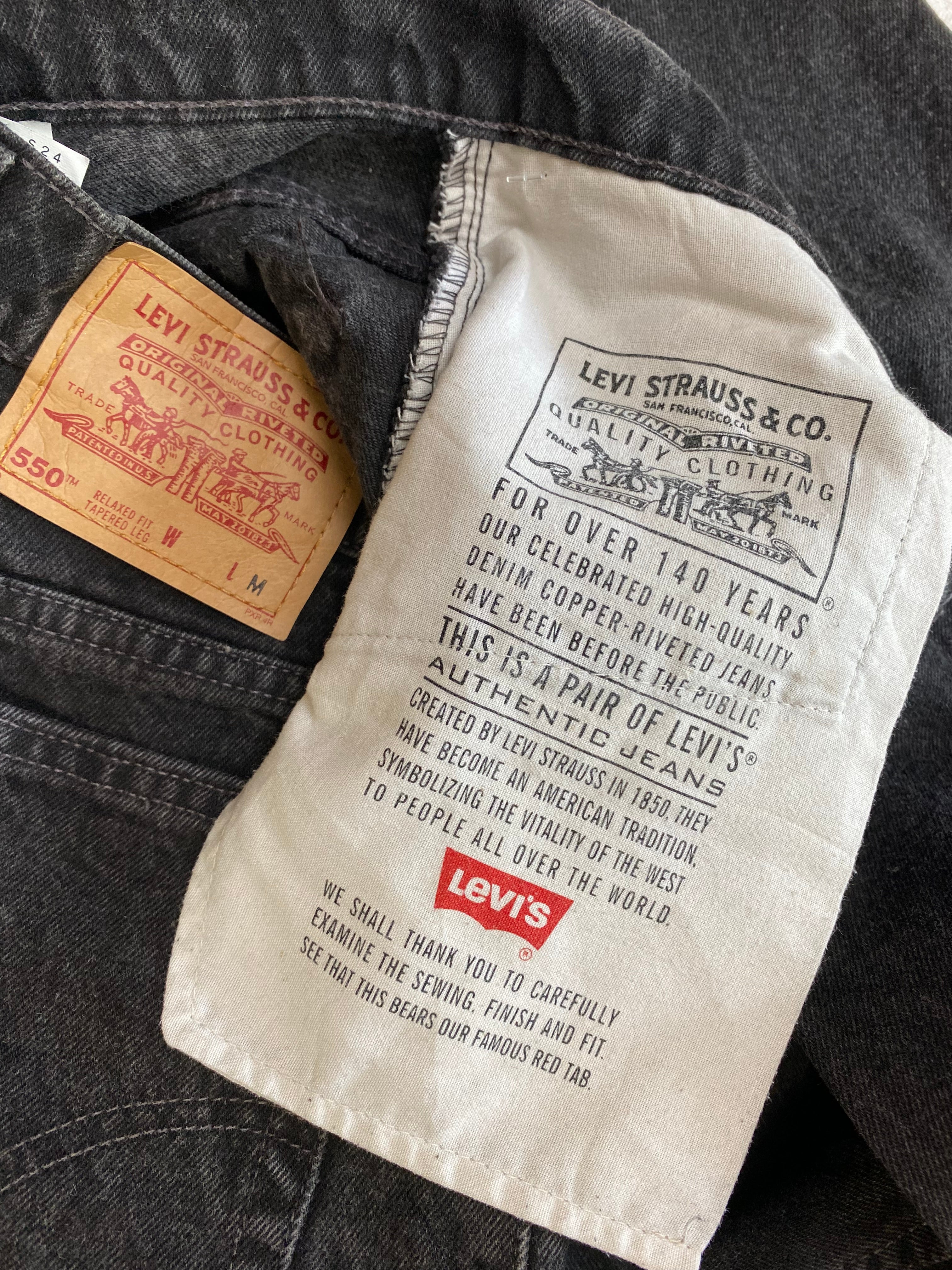 Vintage Levis Jeans 550 Relaxed Fit Tapered Leg Damen Schwarz (8 REG.) M