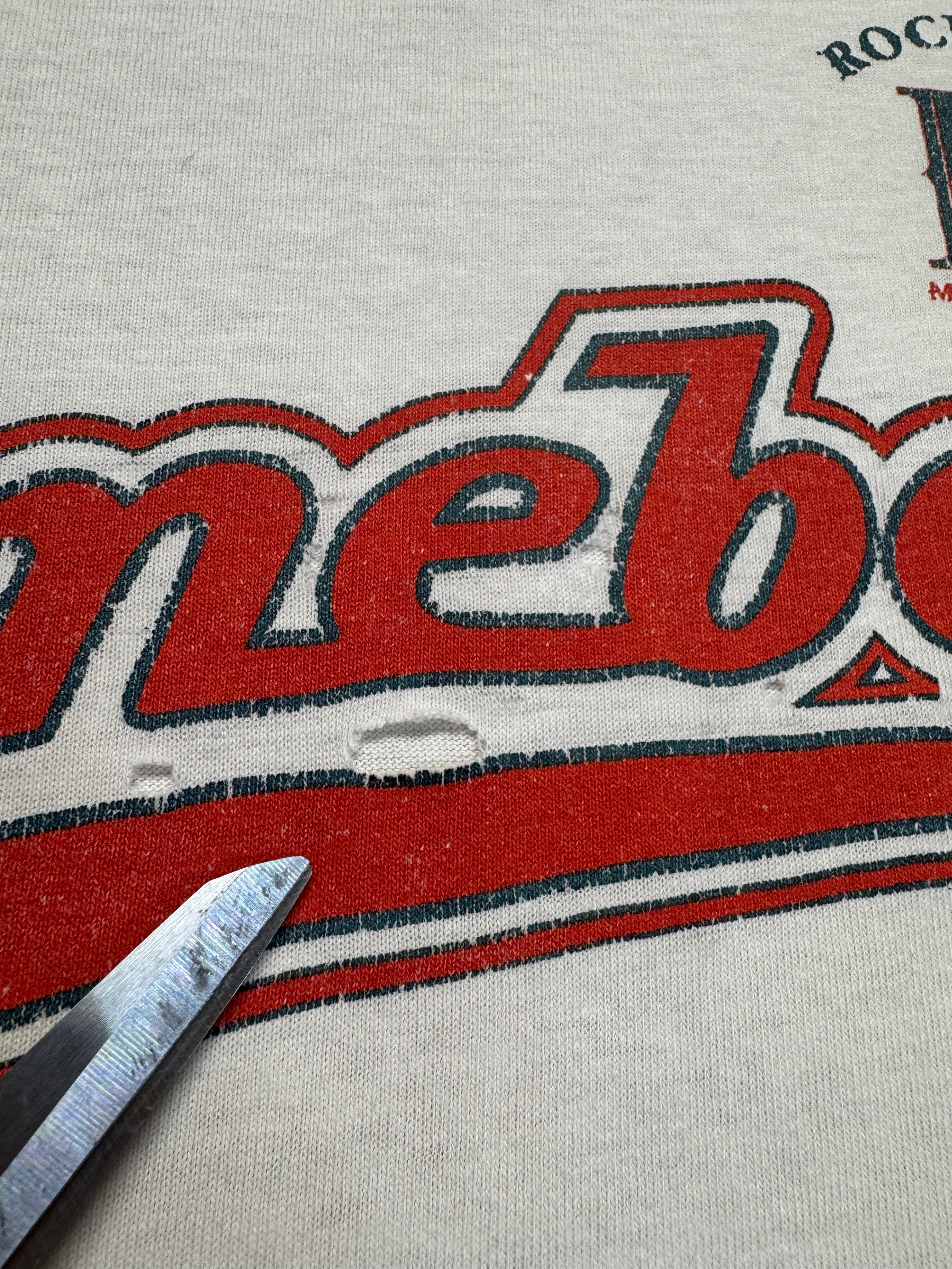 90s Mitchell & Ness Shirt MTV Rock N Jock "Homeboys" Made In USA Single Stitch Trashed Weiß L-XL