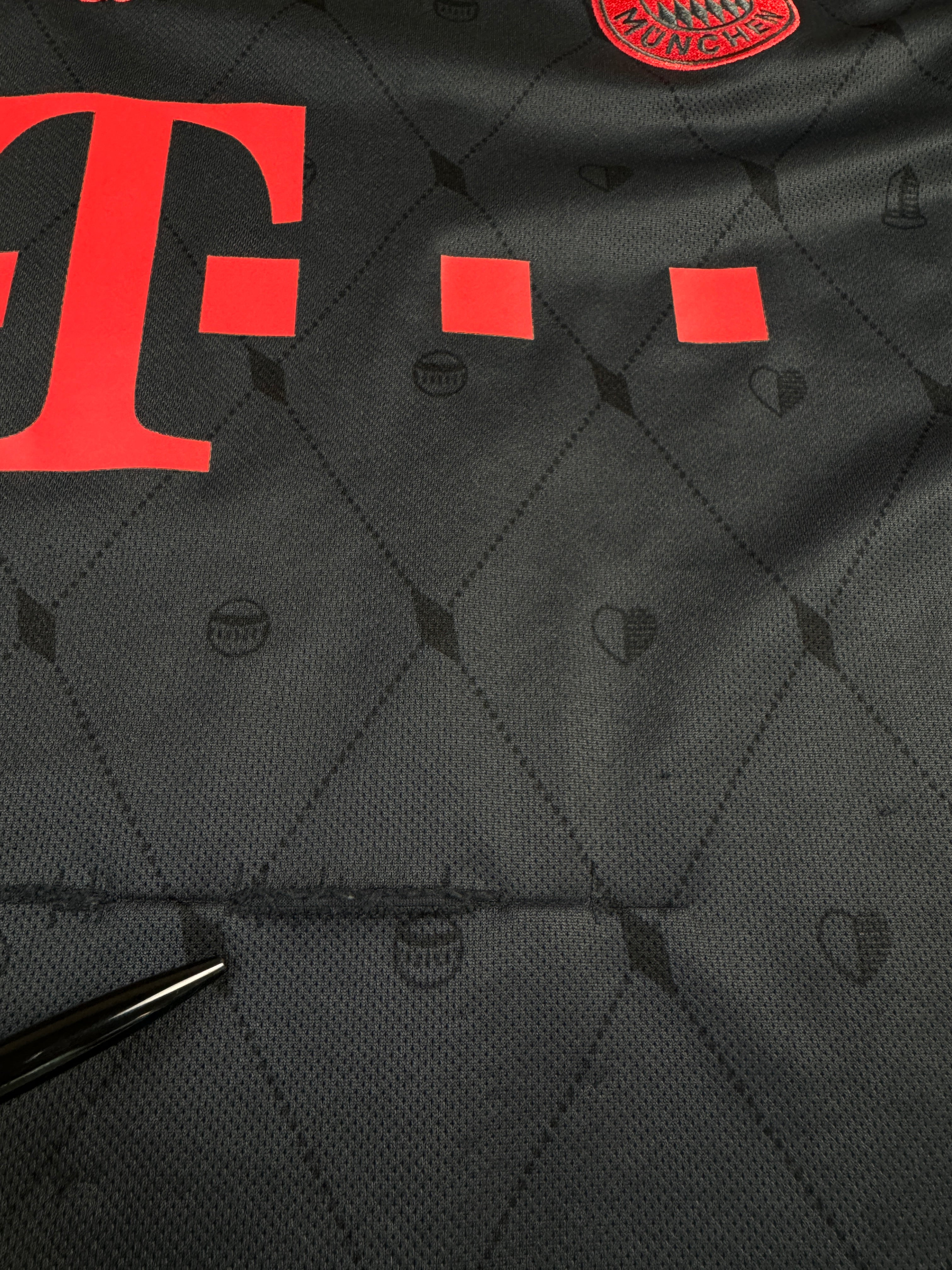 Adidas Trikot Bayern München 2022/23 #17 Mane Schwarz S