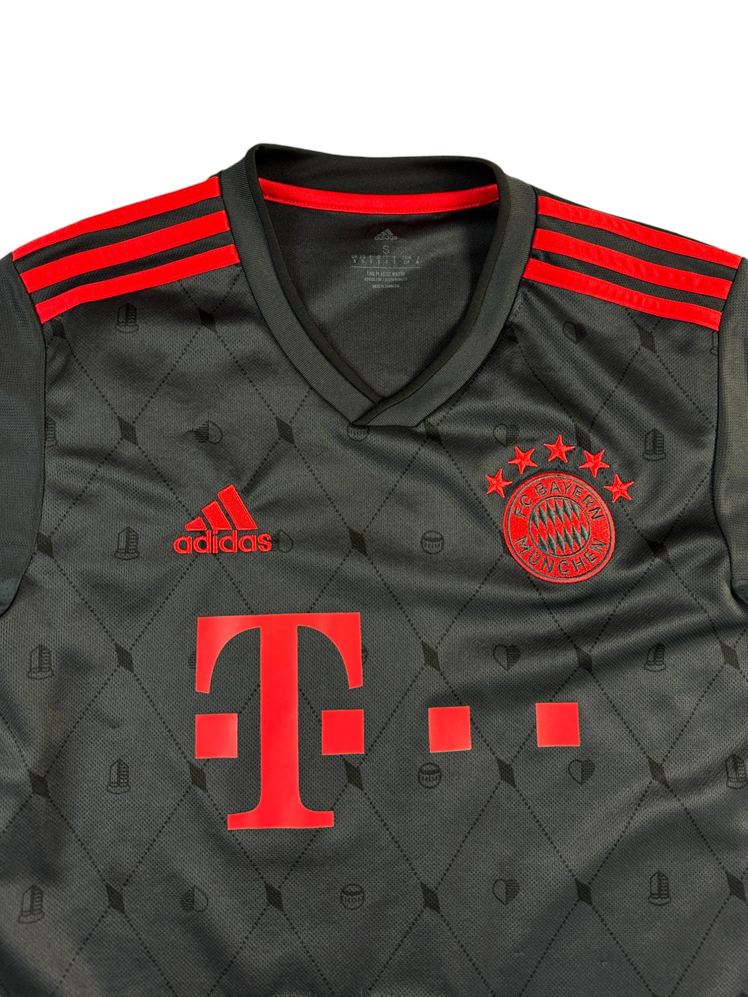Adidas Trikot Bayern München 2022/23 #17 Mane Schwarz S