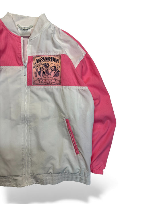 90s Adidas Damen Jacke Active Concept "Ak-Sar-Ben, Golden Surprise – Labels of Every Description“ Weiß Rosa D38 S