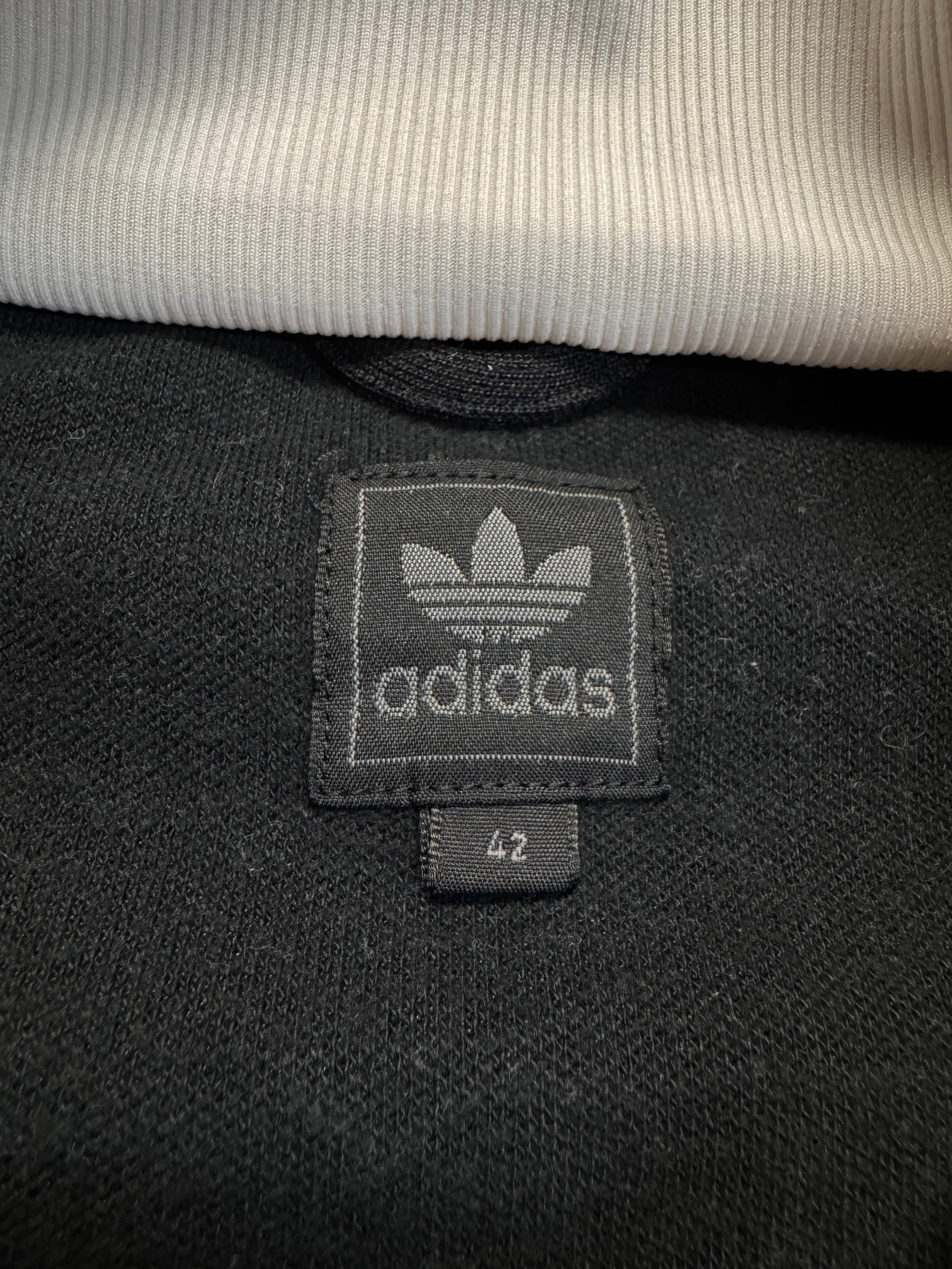 2002 Adidas Damen Sportjacke Schwarz Weiß 42 L