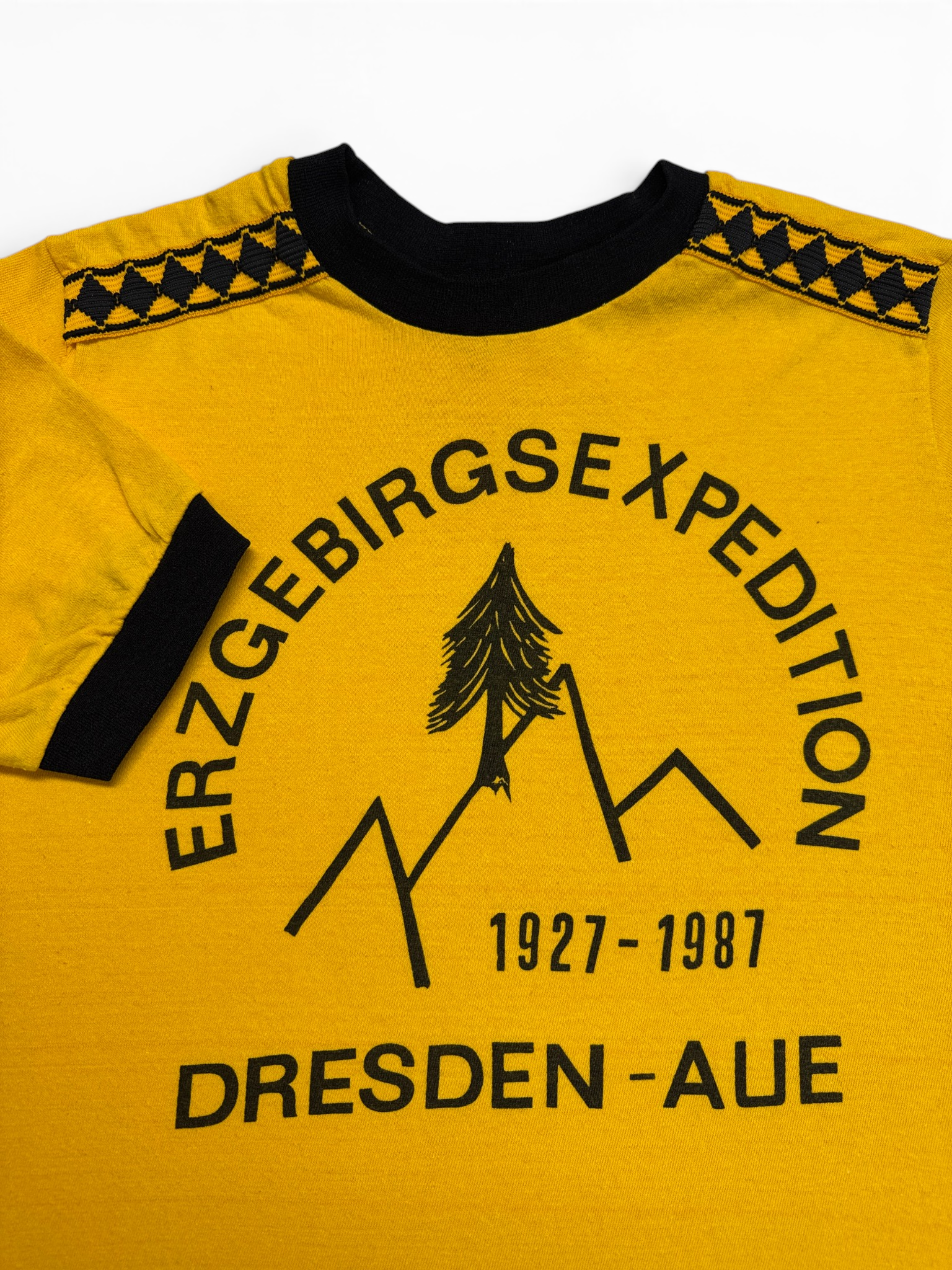 1987 DDR Ringer Shirt „Erzgebirgsexpedition 1927-1987 Dresden-Aue“ Gelb
