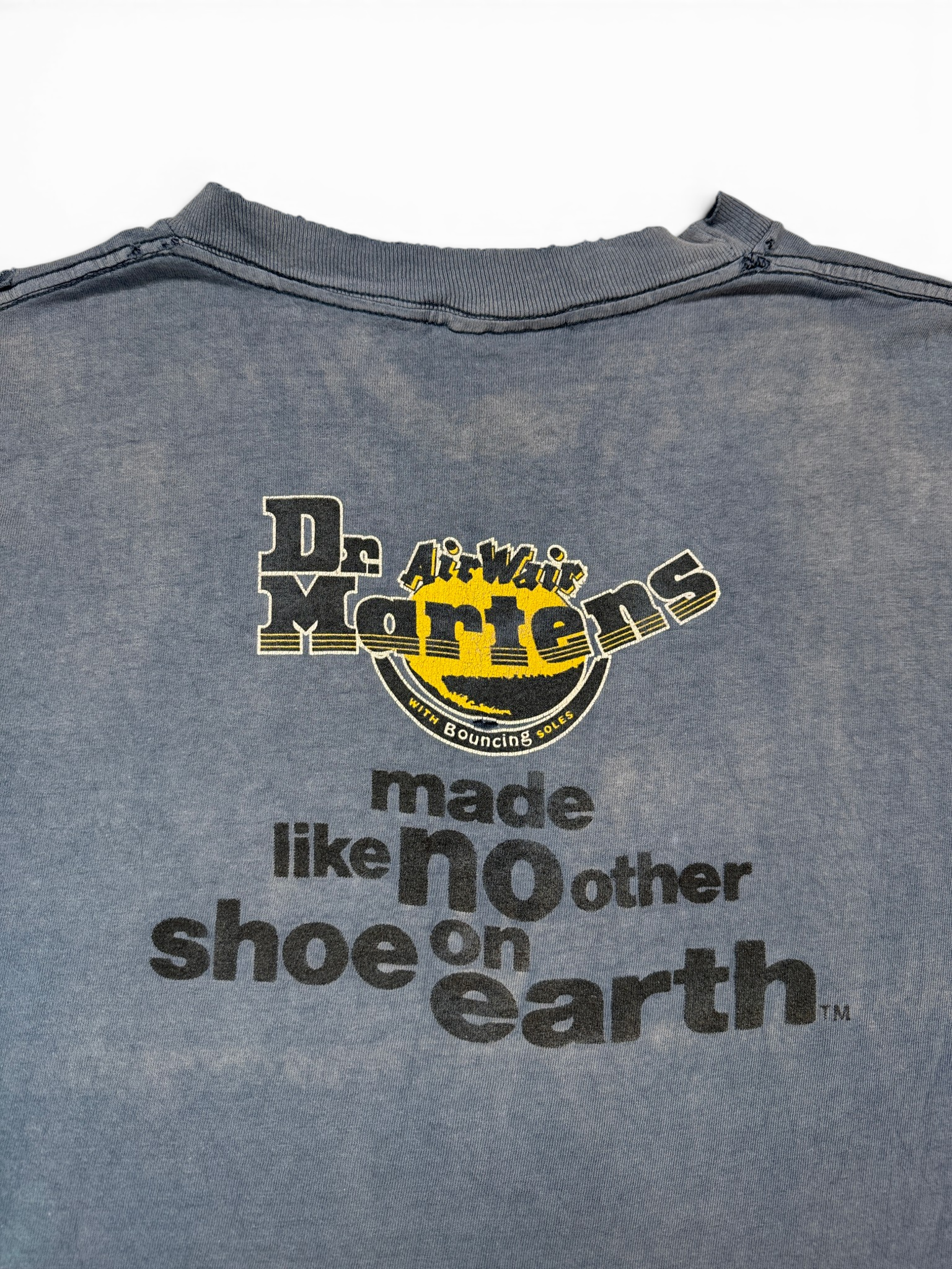 90s Trashed Dr. Martens Shirt "Made like no other shoe on earth" Faded Blau