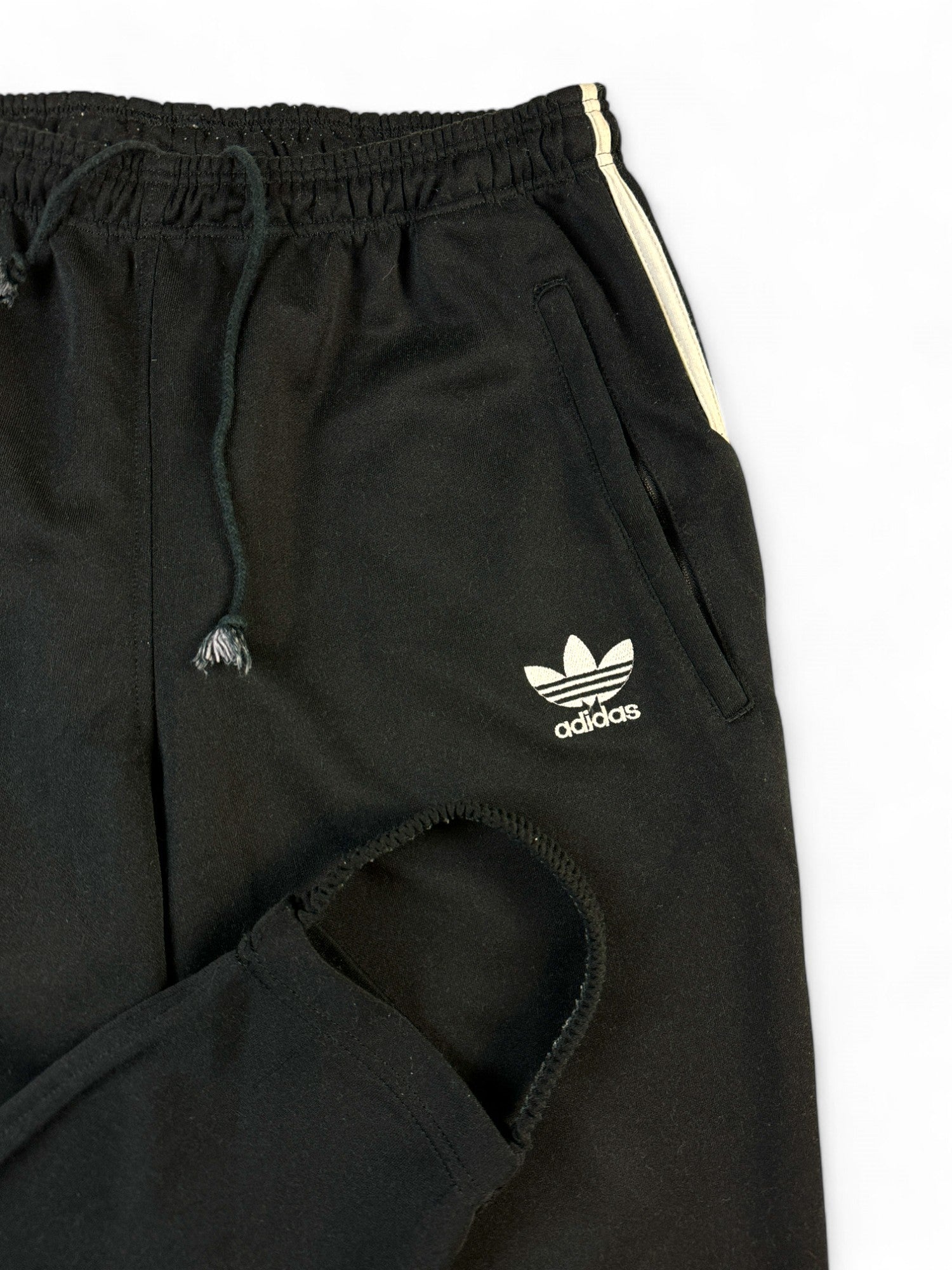 Vintage Adidas Jogginghose 90s Mit Hosenhalter Schwarz (D6) S-M - RareRags