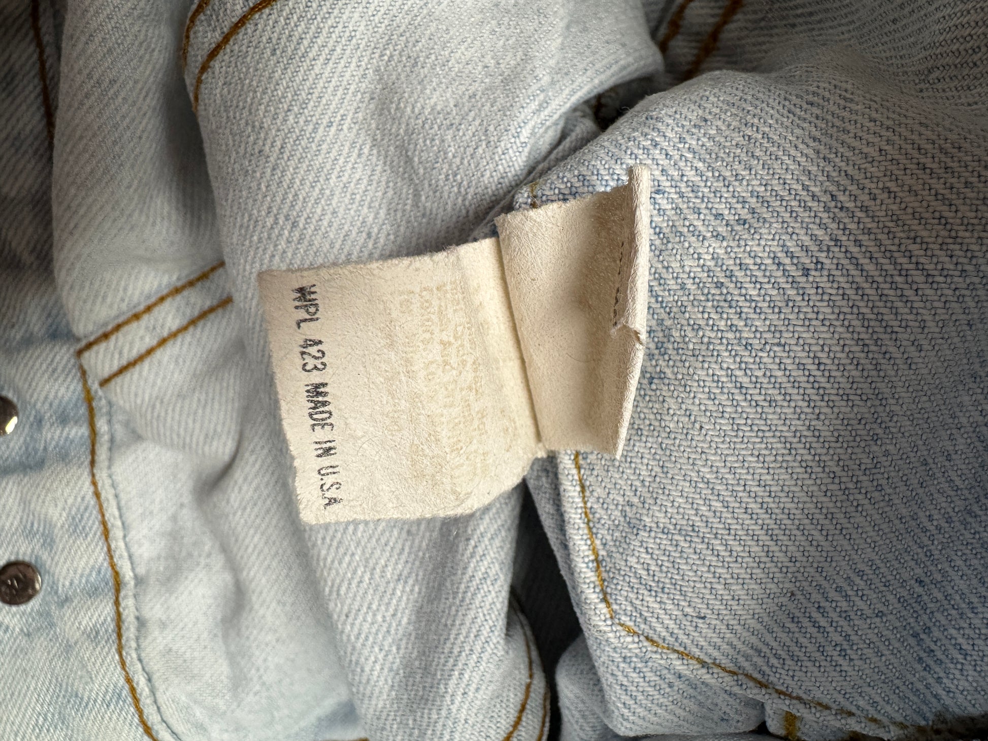 80s Levis Trucker Denim Jacket Made In USA 527 Weiß/Hellblau M - RareRags