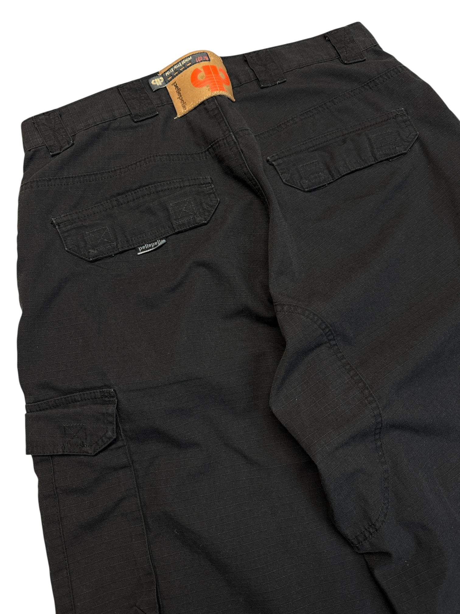 90s Pelle Pelle Cargo Pants Schwarz W34 L34 - RareRags