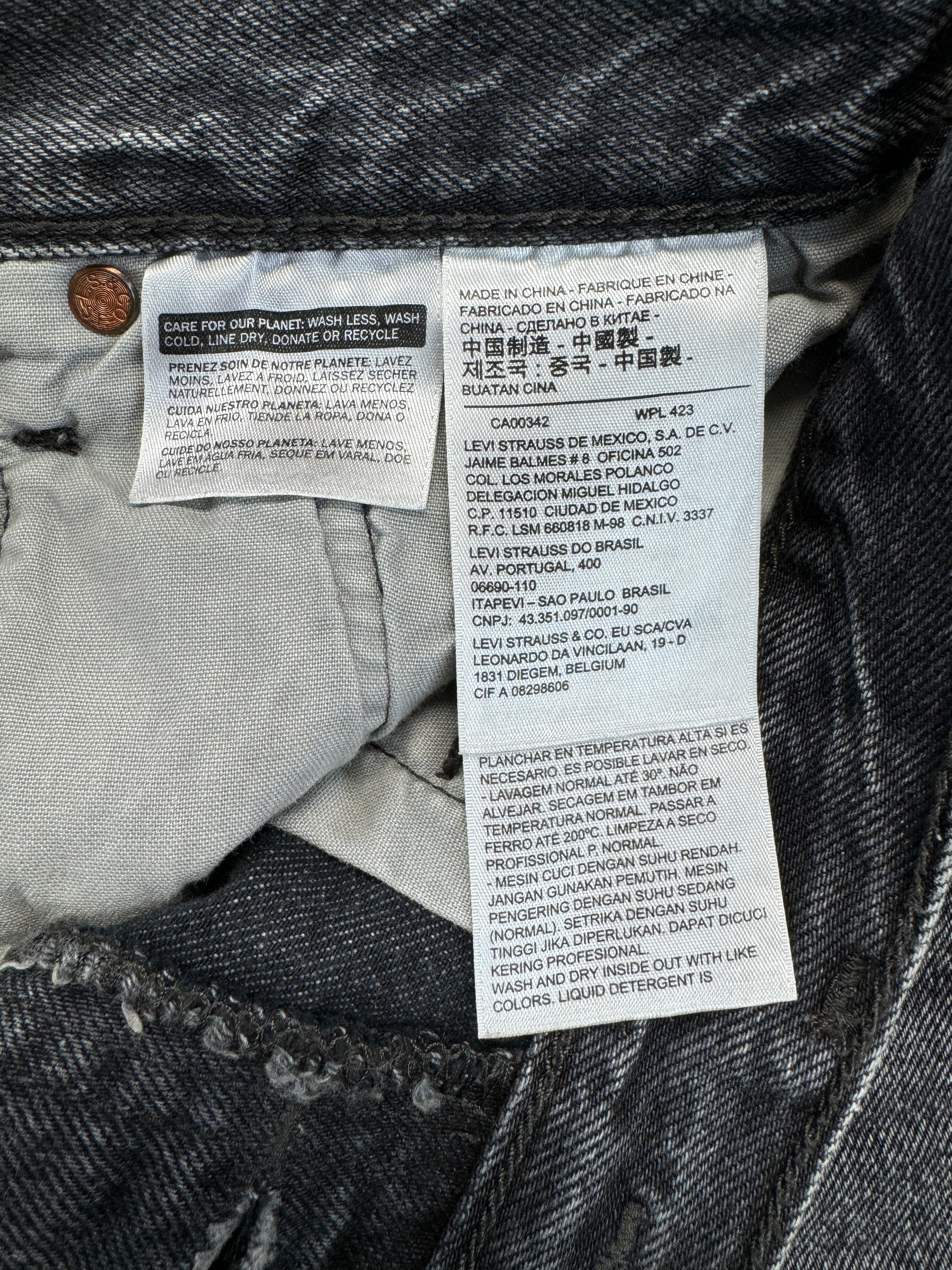 Levis Hotpants 501 Distressed Grau/Schwarz W28