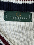 Vintage Fred Perry Strickpullover 90s V-Ausschnitt Tennis Look Made In England Weiß L