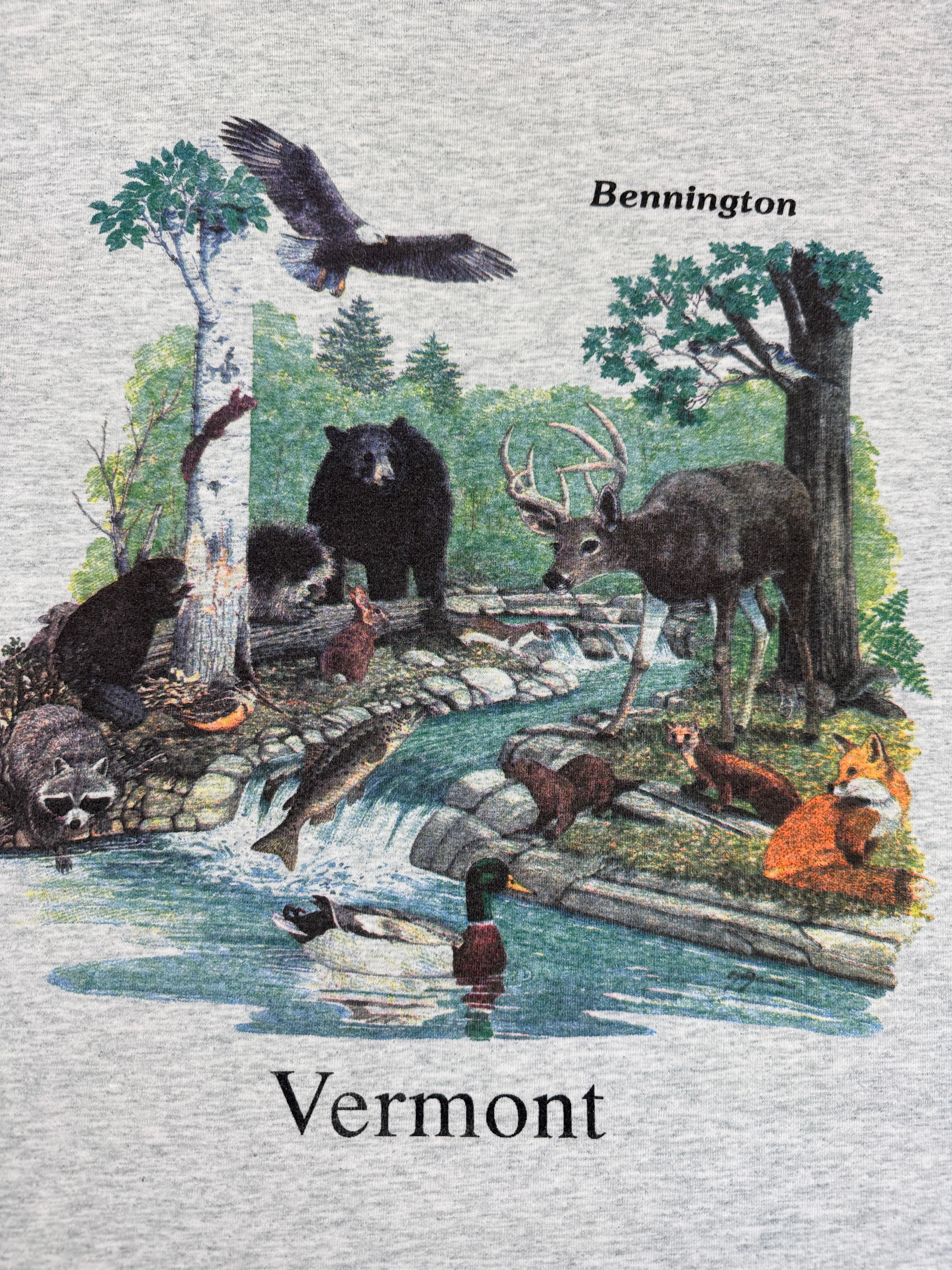 Vintage Fruit Of The Loom Shirt 90s Wildlife Print "Bennington, Vermont" Grau L
