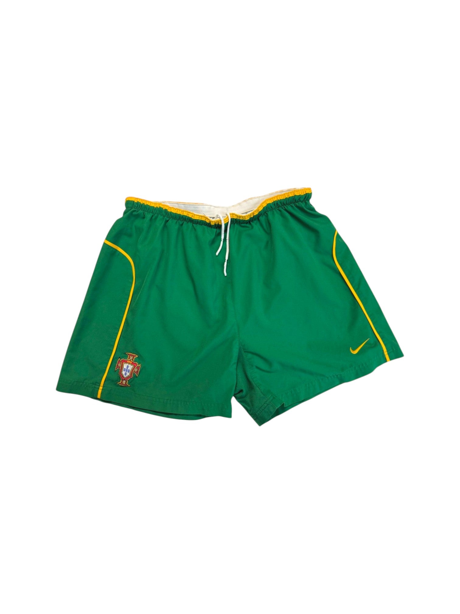 2002 Nike Shorts Portugal Grün