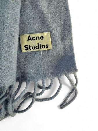 Acne Studios Schal Hellblau / Babyblau