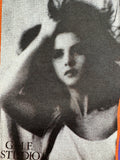 Vintage Gymnasium Shirt 90s "Querido Amor" Photo Print Orange M