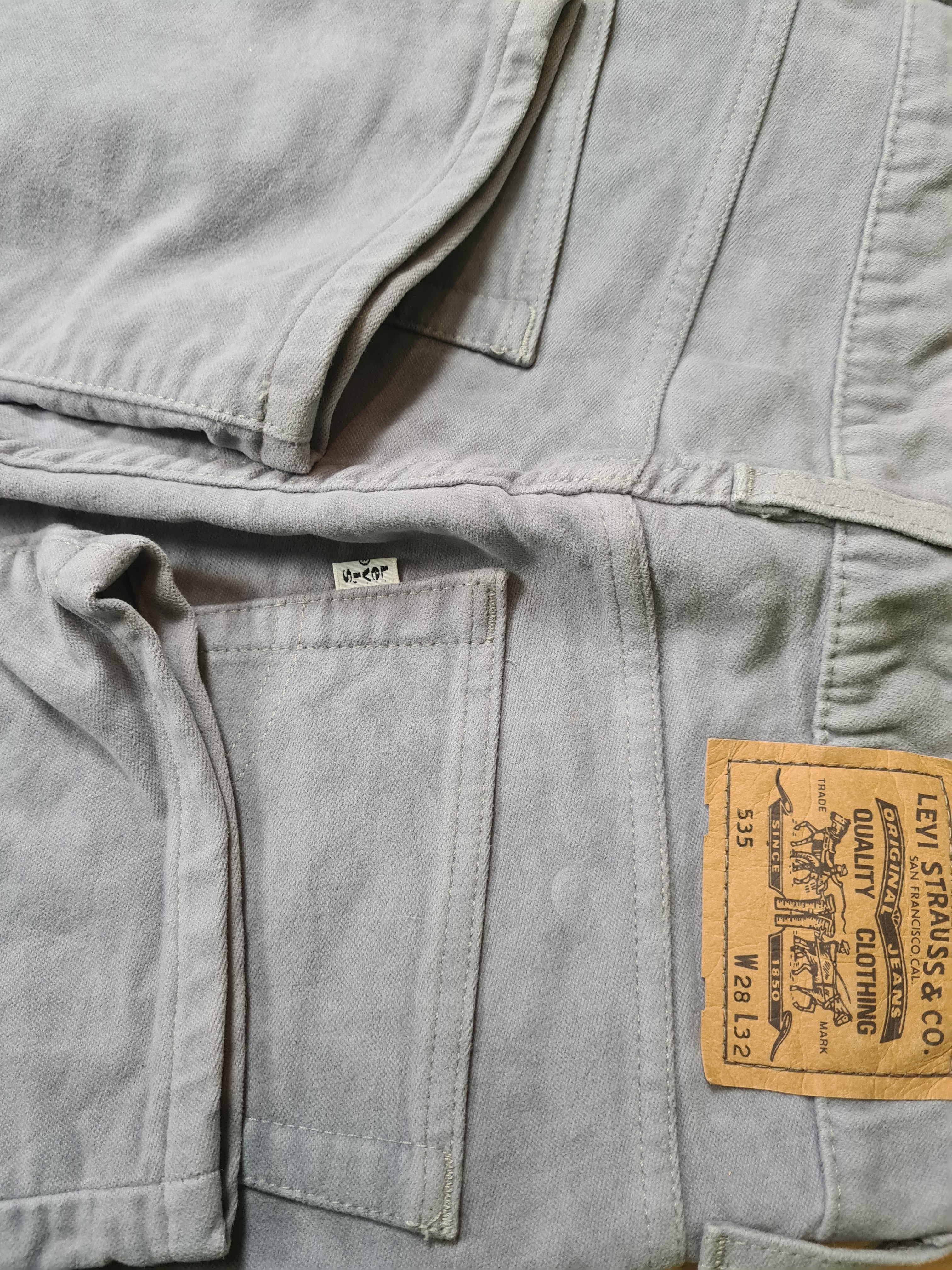 Vintage Levis Hose 535 Grau W28 L32 - RareRags