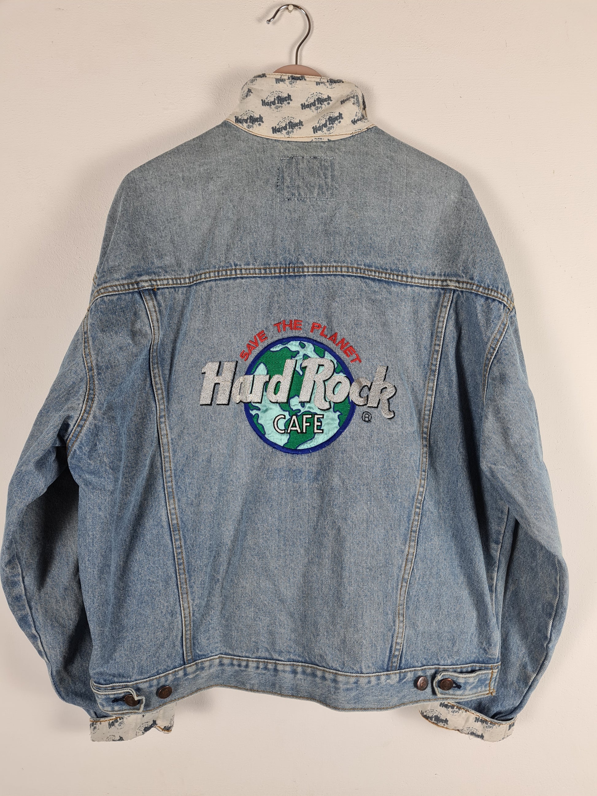 Vintage Hard Rock Cafe Jeansjacke Basic Hellblau XL - RareRags