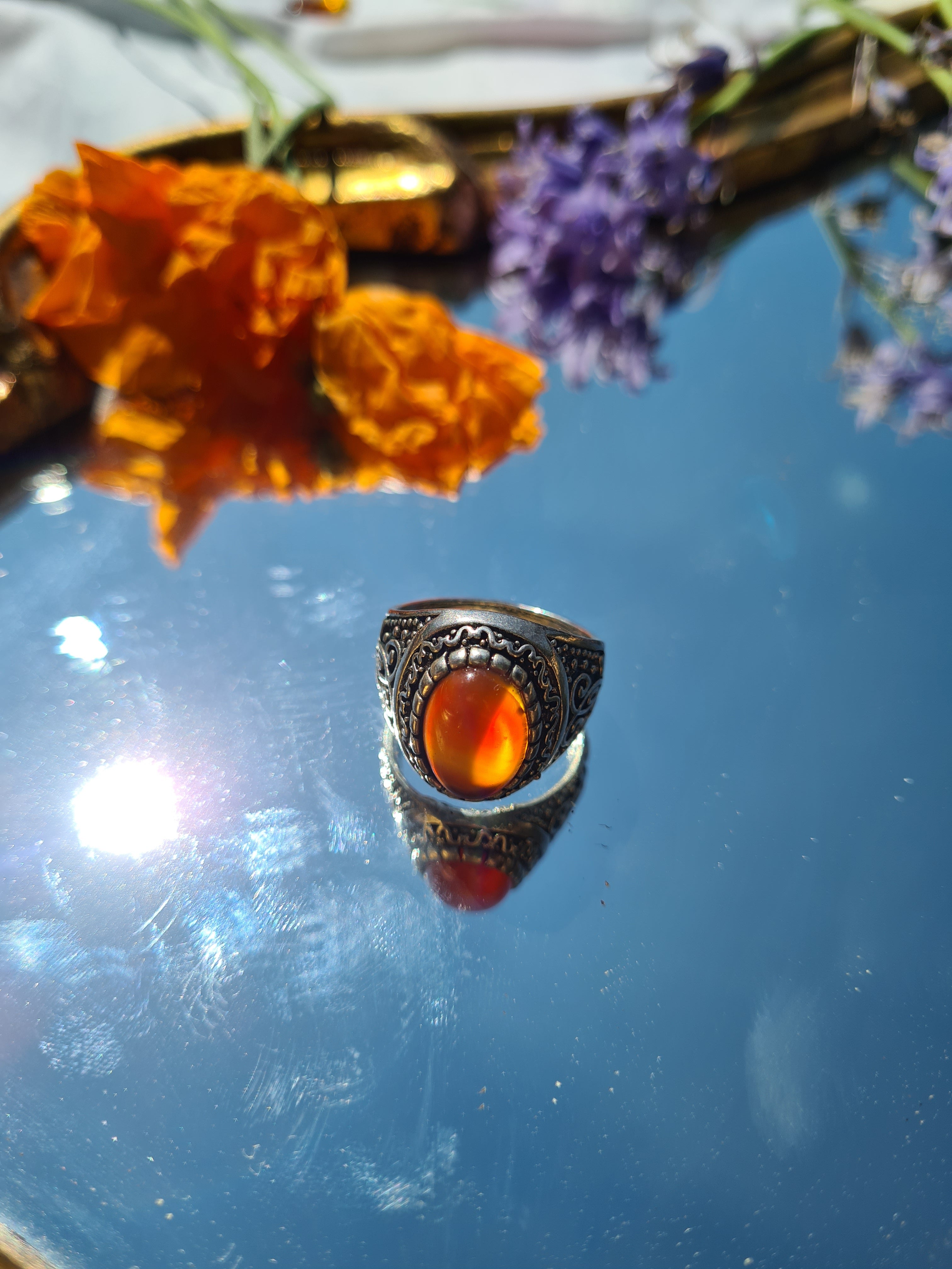 Ring mit orangenem Stein - RareRags