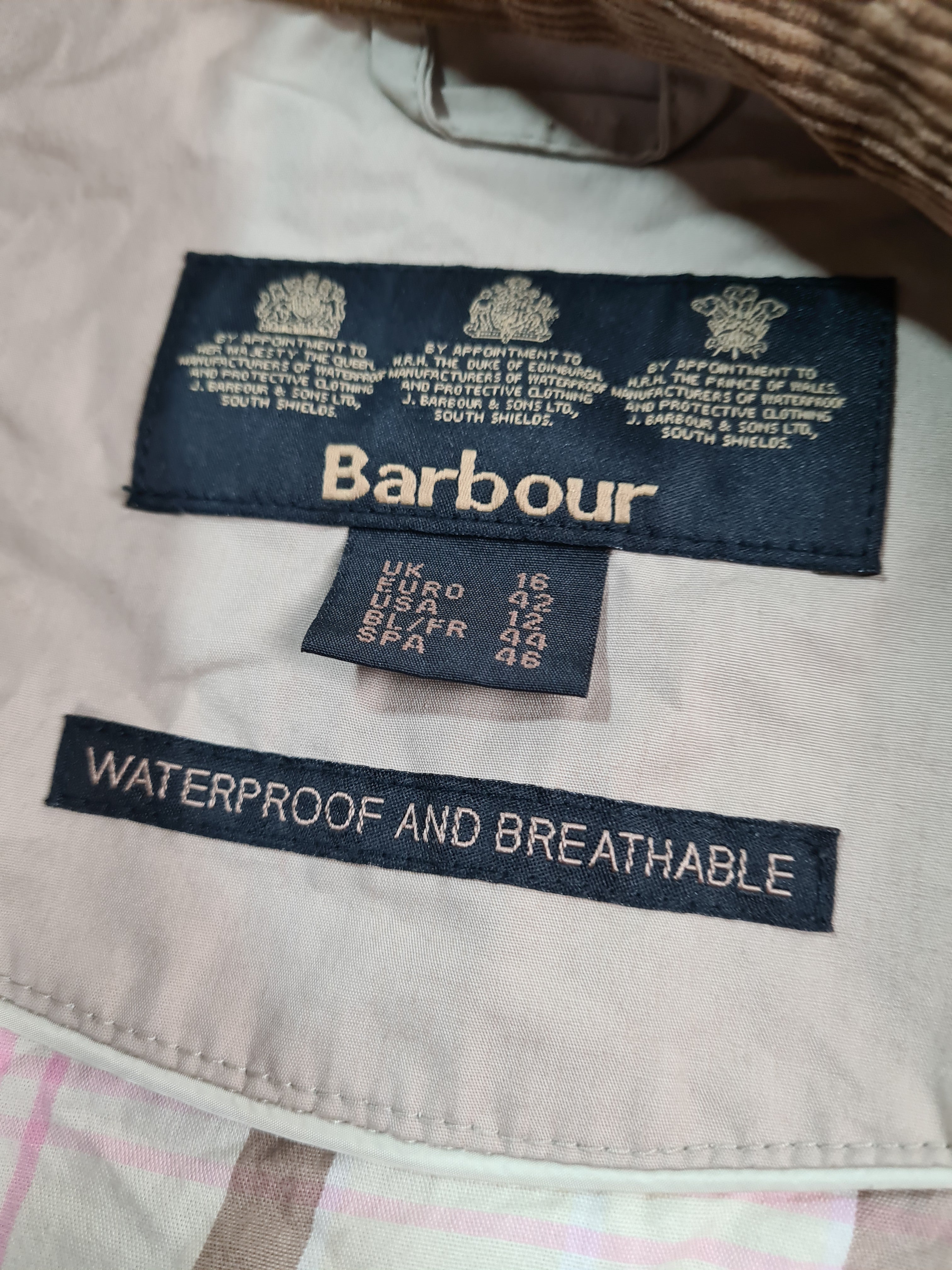 Basic Barbour Outdoor Damenjacke Waterproof And Breathable Hellbraun M-L - RareRags