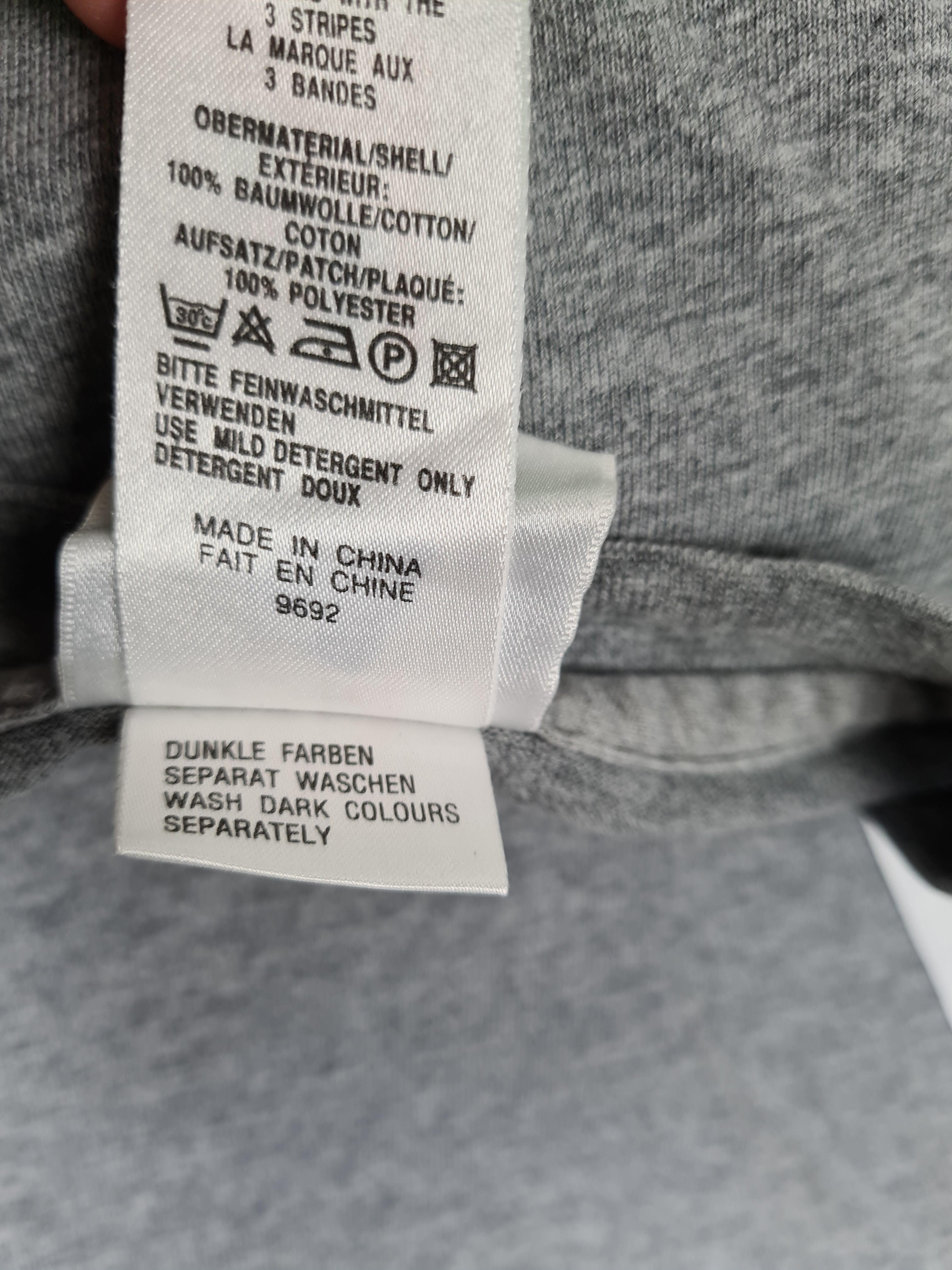 Vintage Adidas Shirt Logo Bestickt Grau XL - RareRags