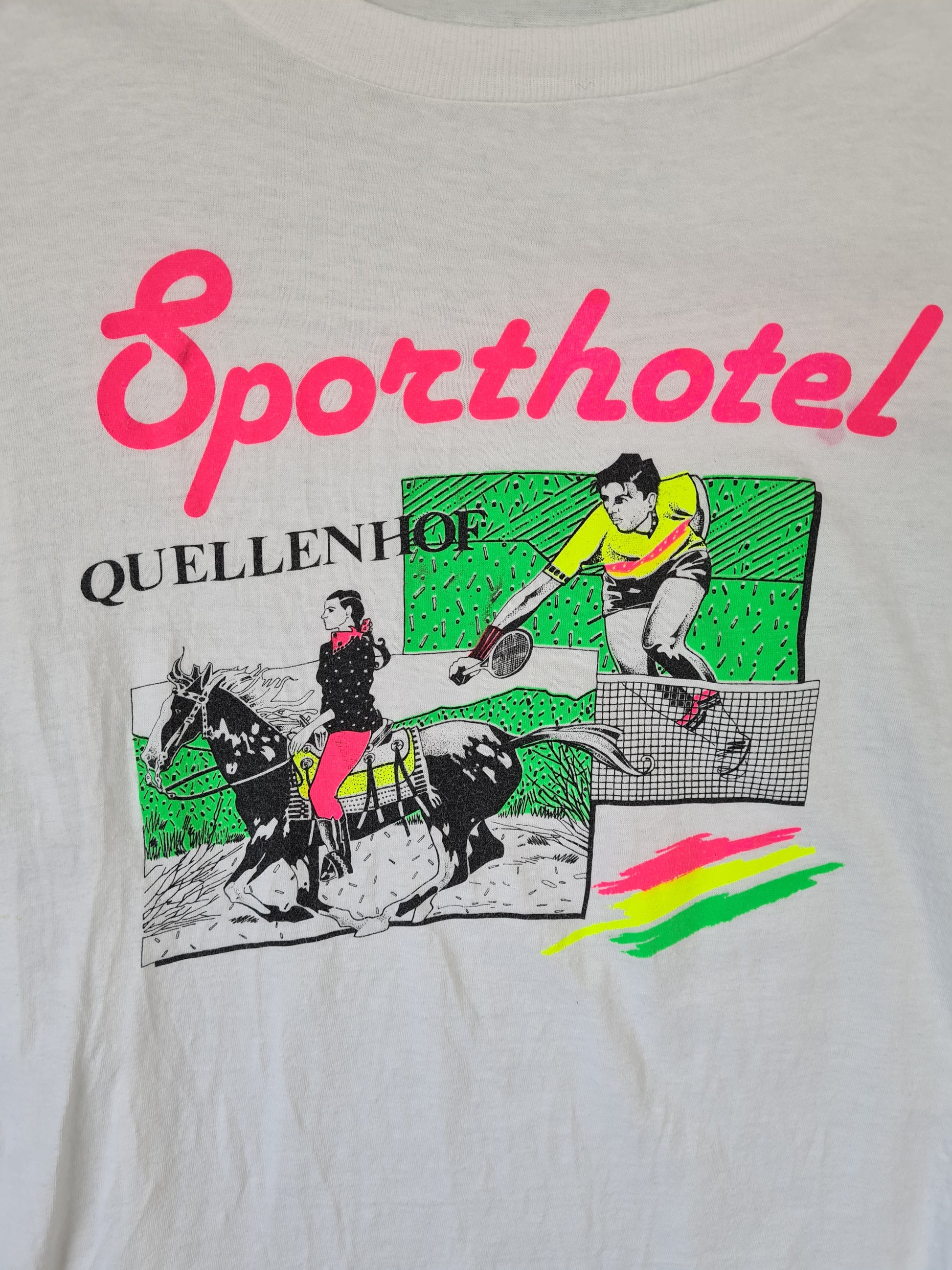 Vintage Noname Shirt Sporthotel Quellenhof Single Stitched M-L - RareRags