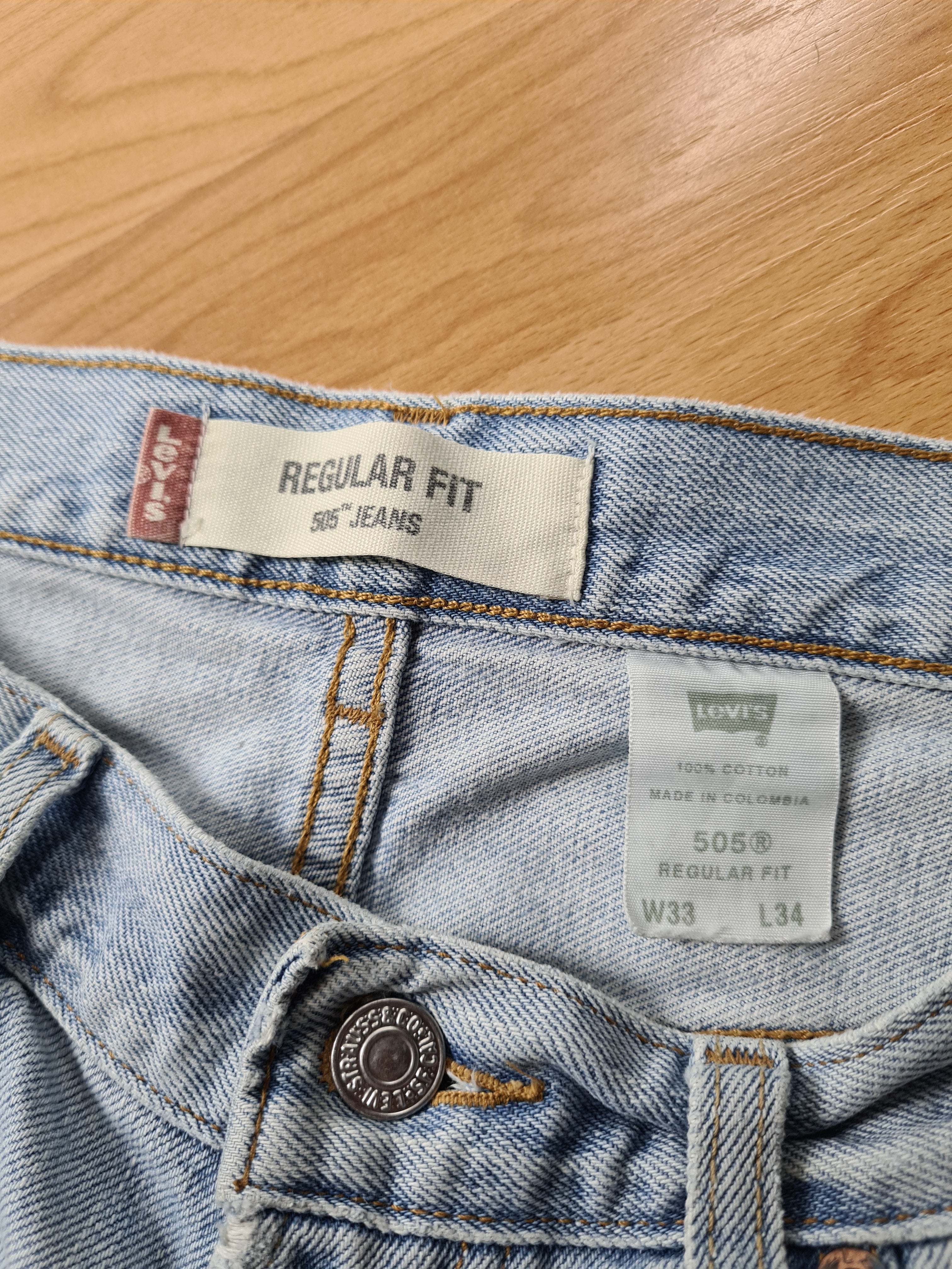 Vintage Levis Jeans 505 Regular Fit Made In Colombia W 33 L 34 - RareRags