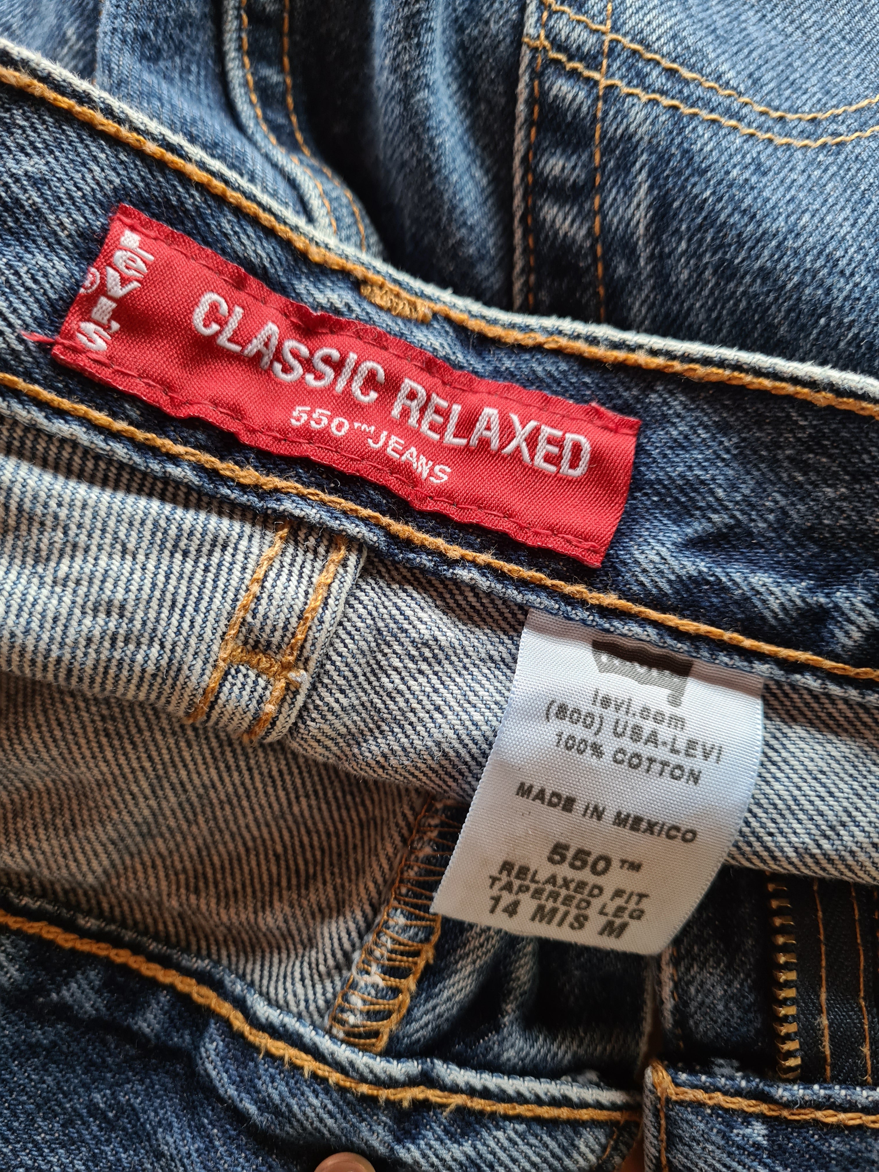 Vintage Levis Jeans 550 Classic Relaxed Fit Tapered Leg Made In Mexico M - RareRags