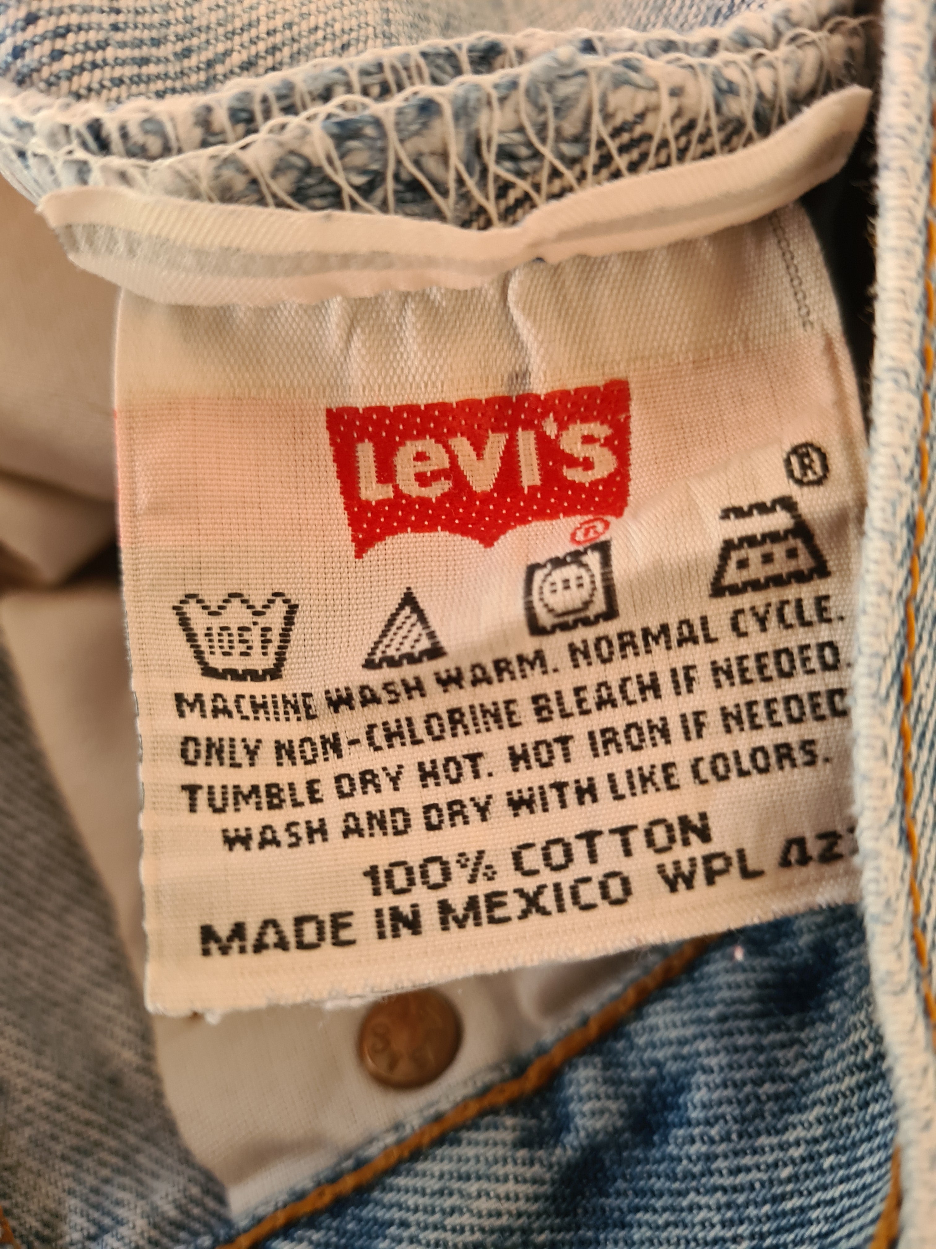 Vintage Levis Jeans Basic 501 For Women Made In Mexico W32L34 - RareRags