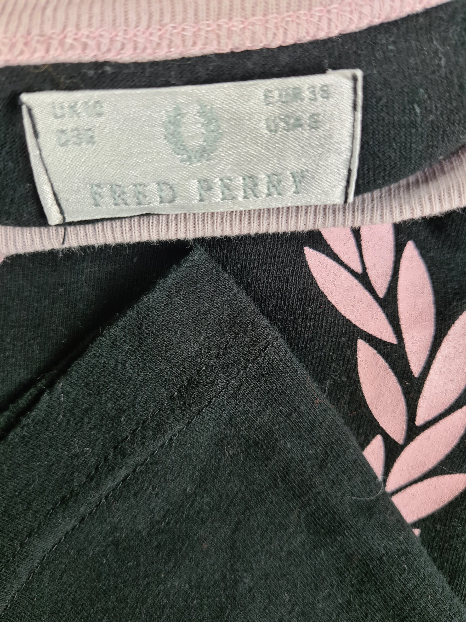 Vintage Fred Perry Shirt Frauen Big Logo S - RareRags