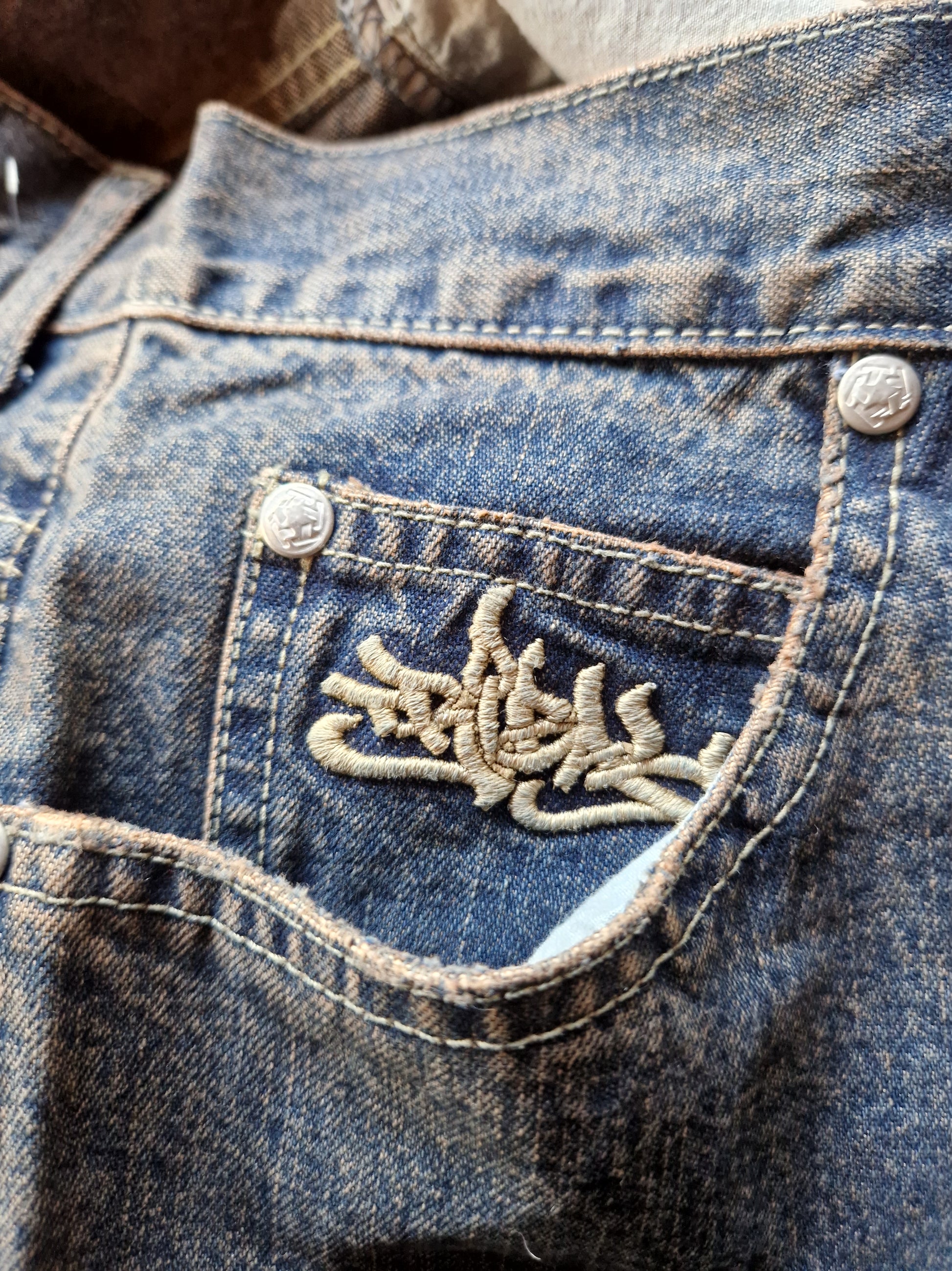 Y2K Tribal Denim Jeans Deadstock Baggy W28 L30 - RareRags