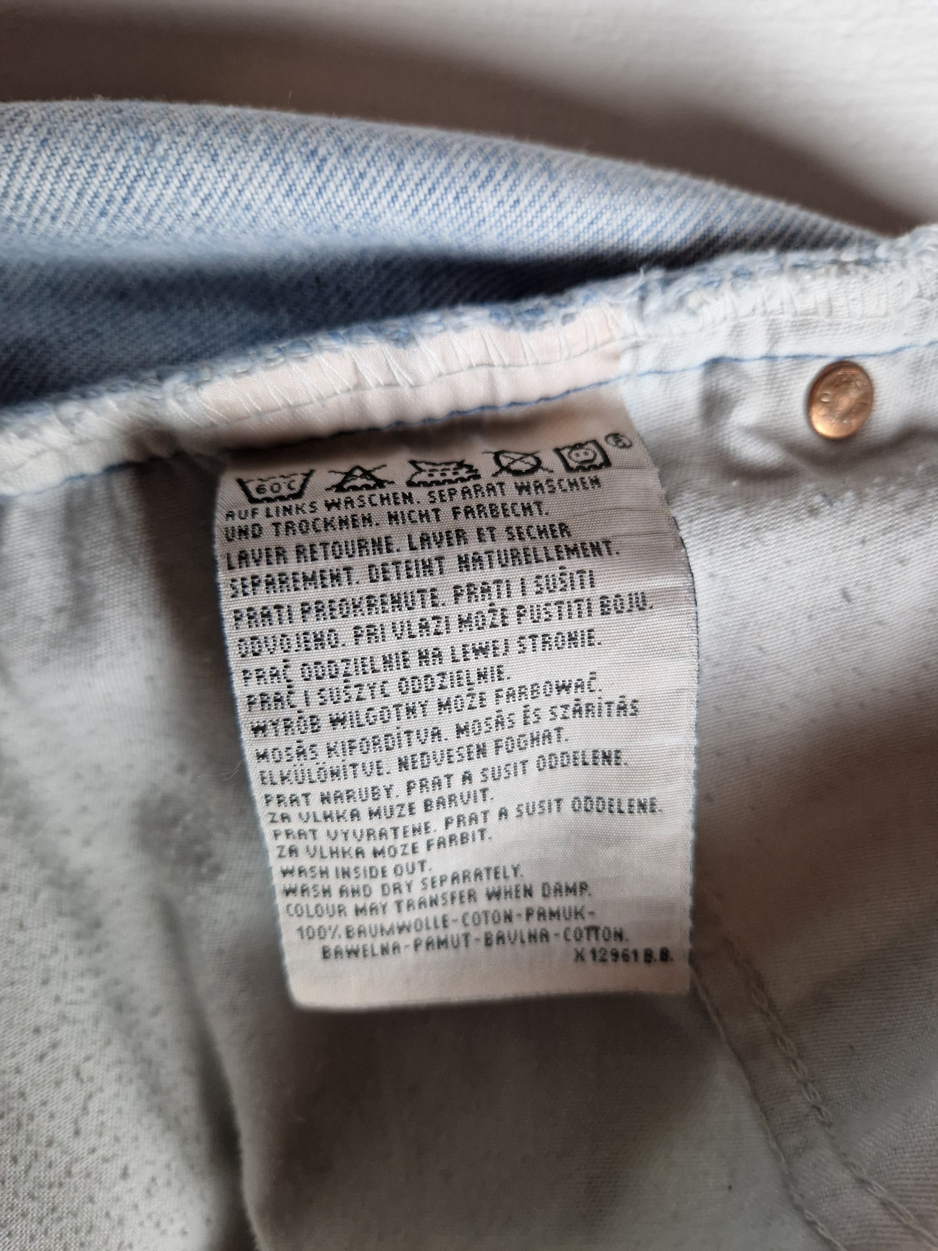 Vintage Levis Jeans 615 02 Made In Belgien Hellblau W33 L30 - RareRags