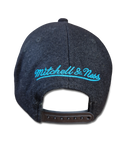 Moderne Mitchell&Ness Cap Charlotte Hornets NBA Blau Grau