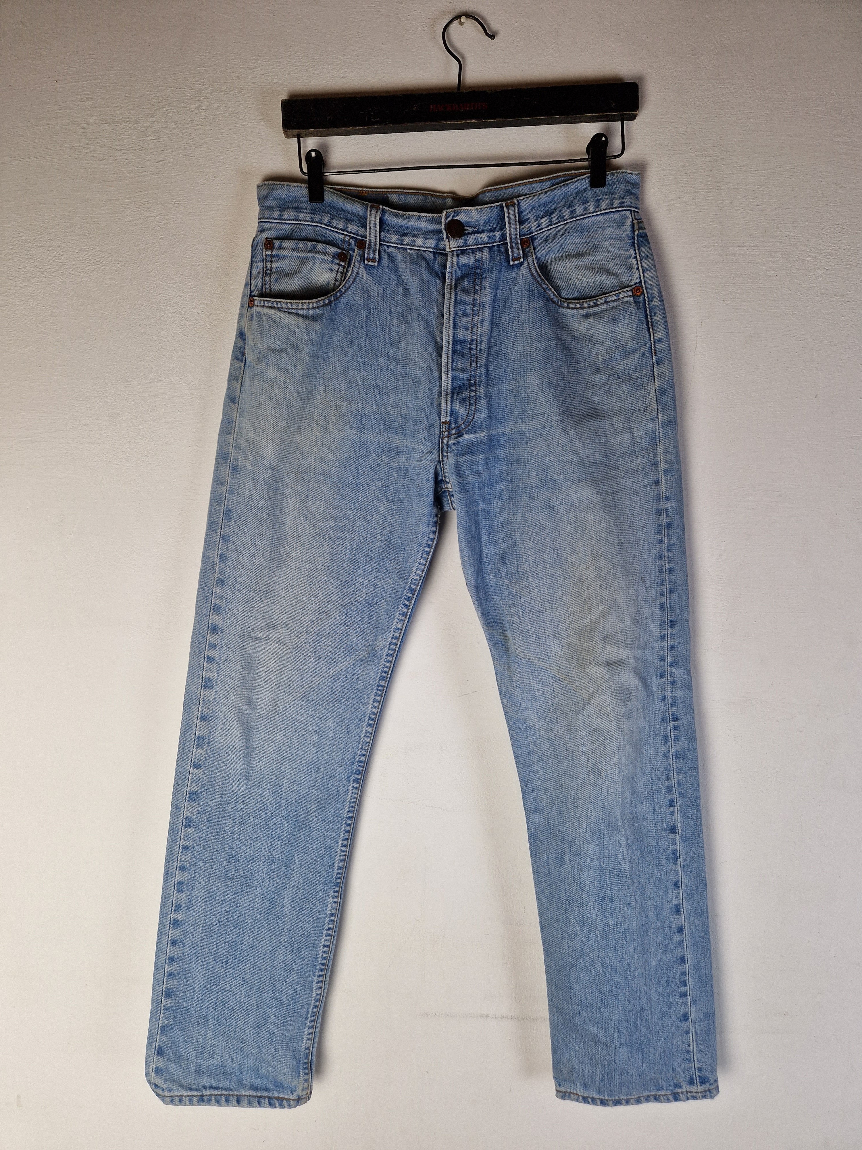 Vintage Levis Jeans 501 Basic Blau W33 L32 - RareRags