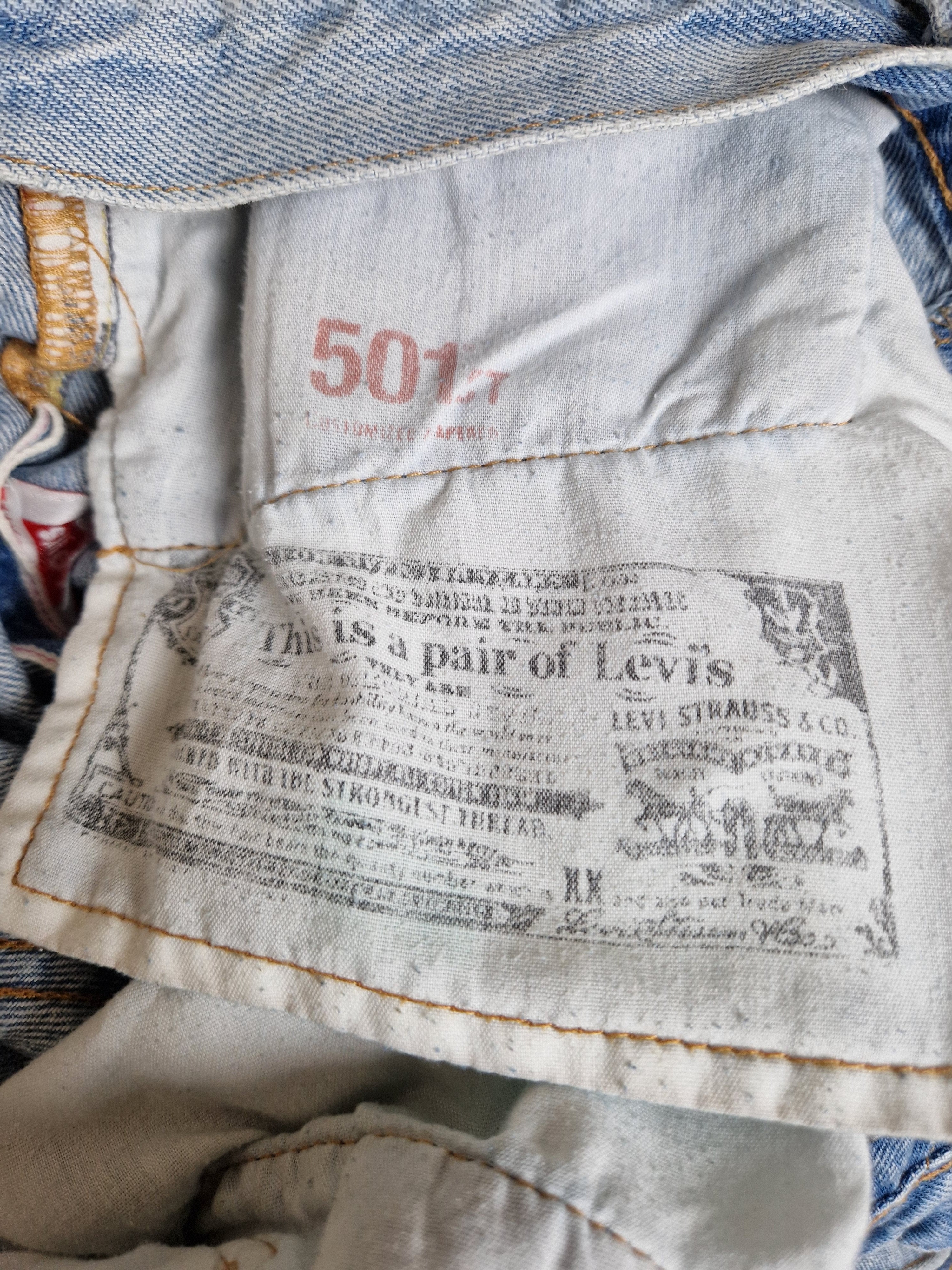 Moderne Levis Jeans 501 CT Collectors Edition Distressed Red Line Selvedge W29L32 - RareRags