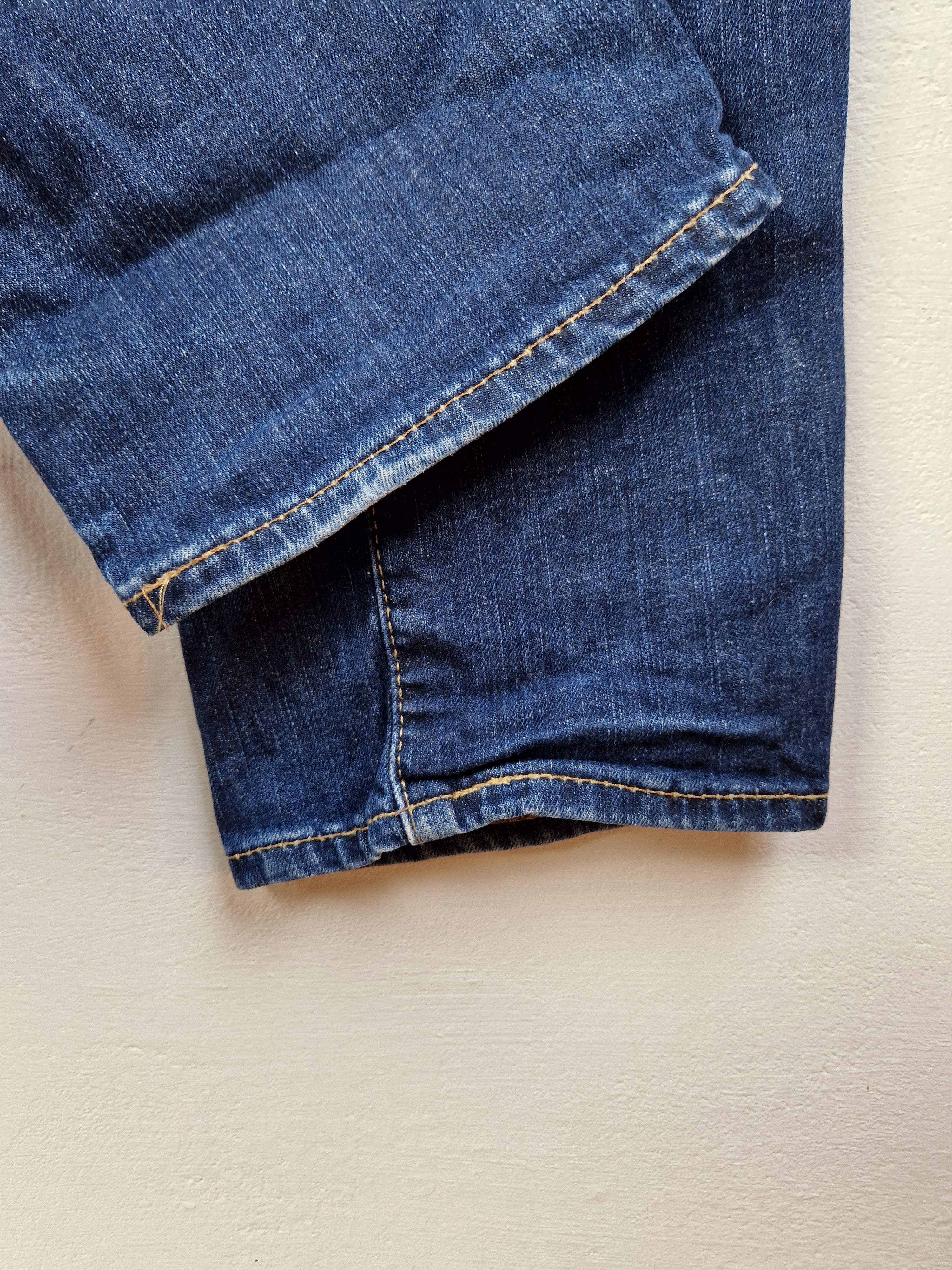 Moderne Levis Jeans Lot 511 Water<Less Dunkelblau W32 L34 - RareRags