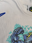 Vintage Maui & Sons Shirt Shark Slam USA Bedruckt Weiß S-M