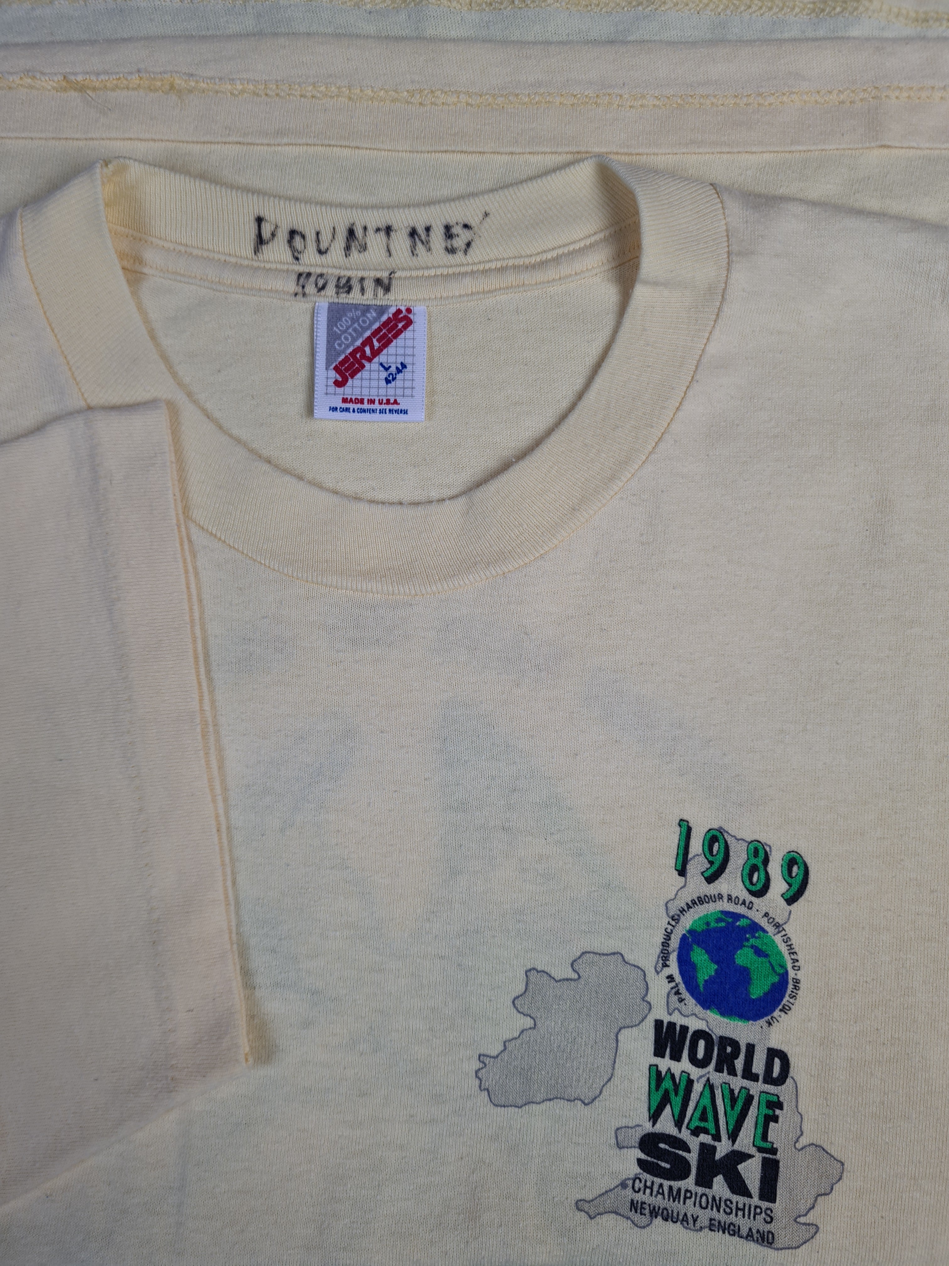 Vintage Jeerzees Shirt British Wave Ski Association Fistral Beach August 1989 Gelb L - RareRags