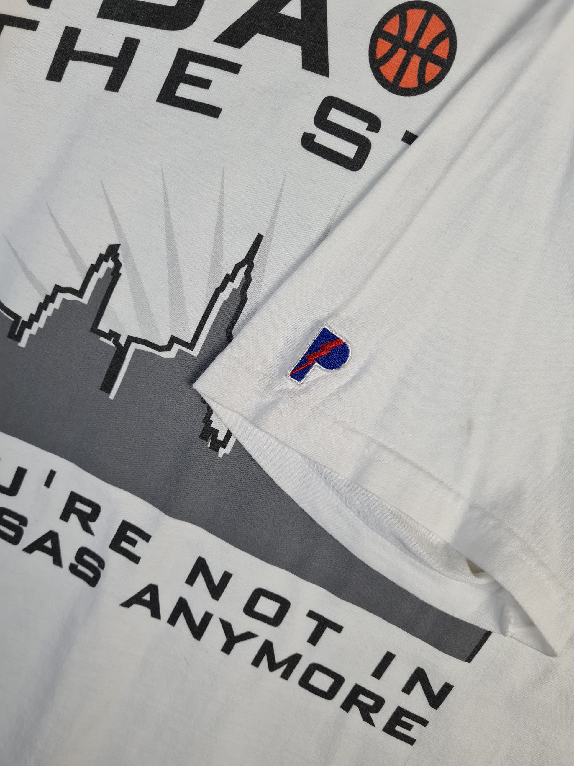 Vintage NBA Shirt "You are not in kansas anymore" Basketball  Bedruckt Weiß L - RareRags
