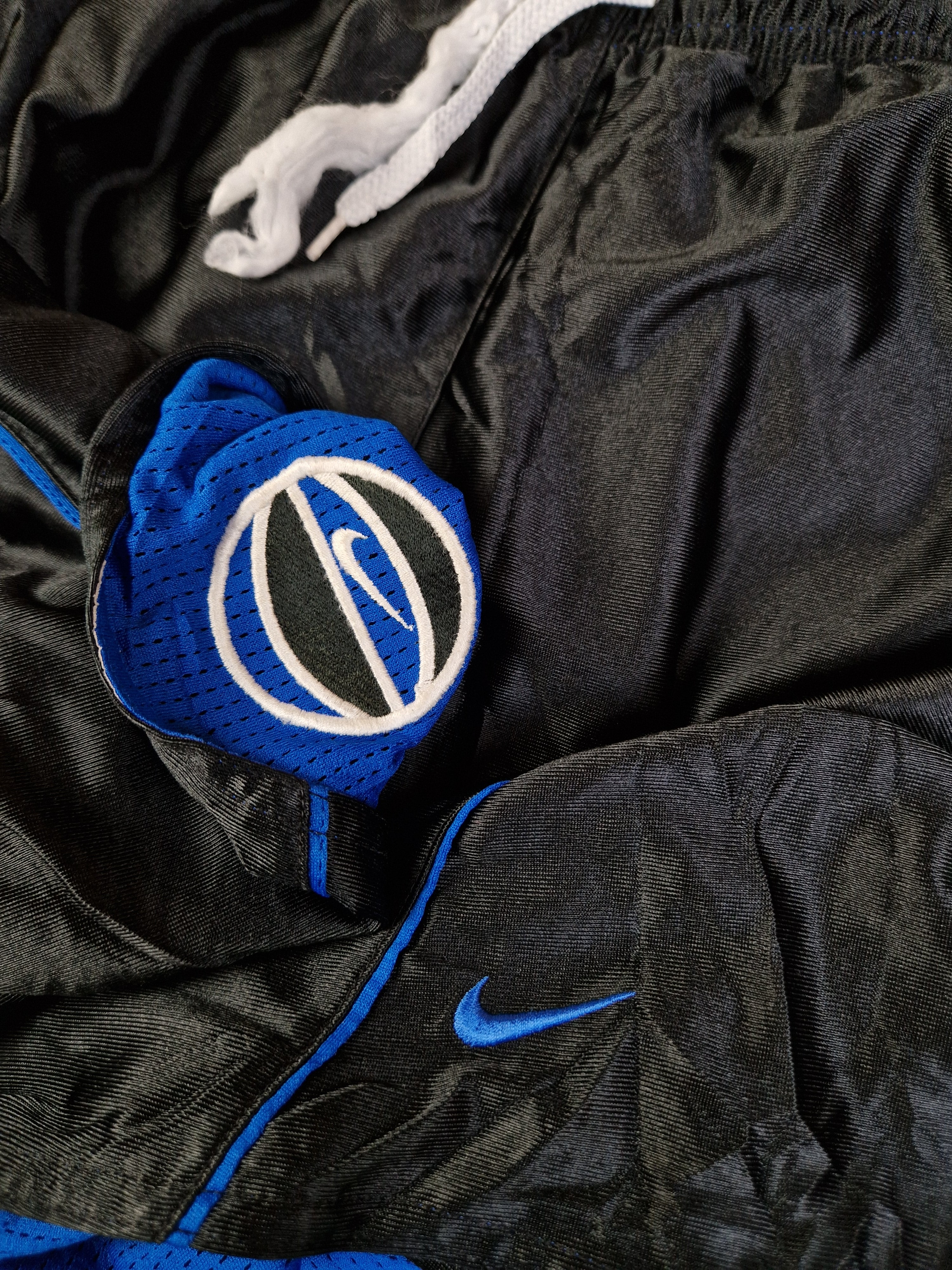 Vintage Nike Shorts Basketball Reversible Blau Schwarz M-L